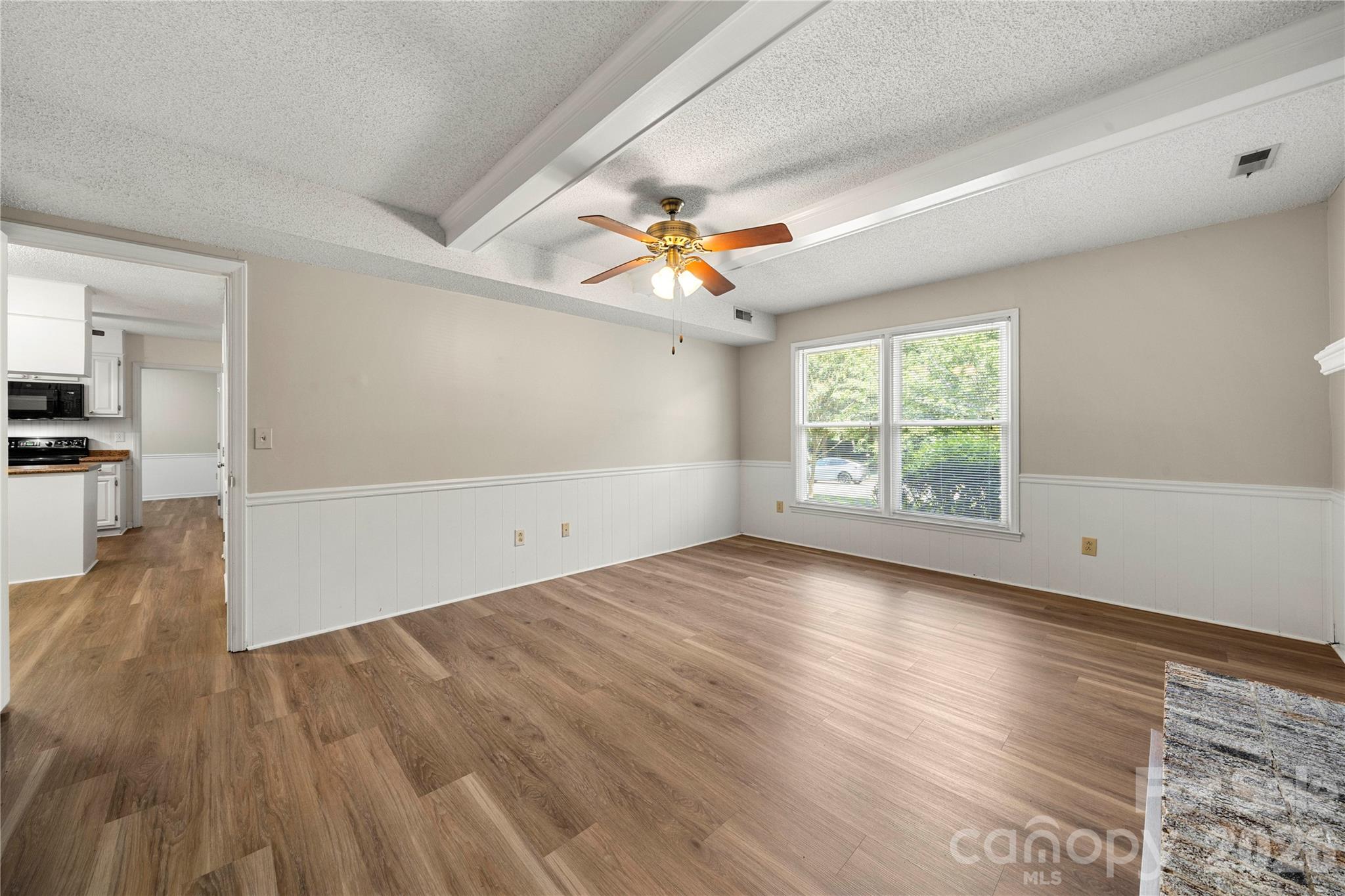 628 Bellows Lane Property Photo 21