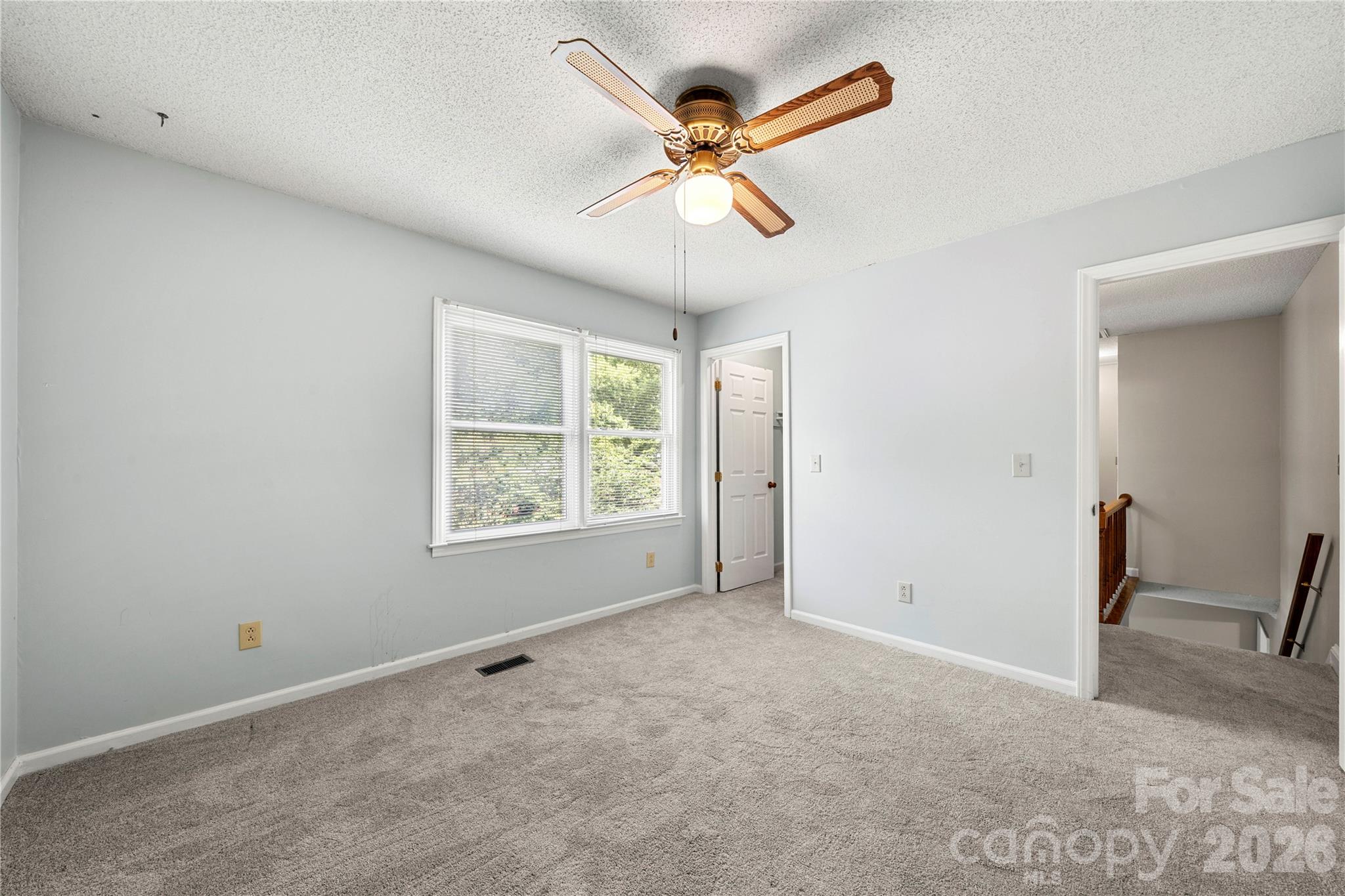 628 Bellows Lane Property Photo 27