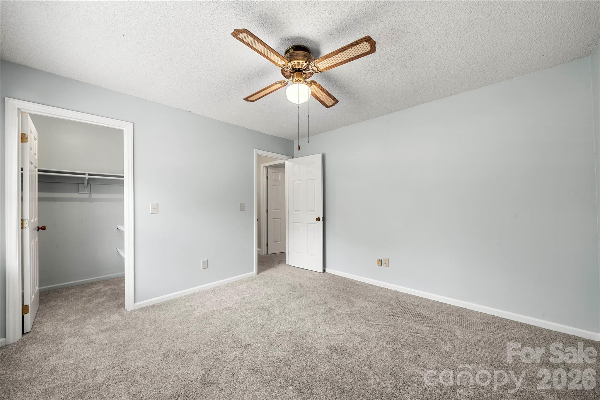 628 Bellows Lane Property Photo 28