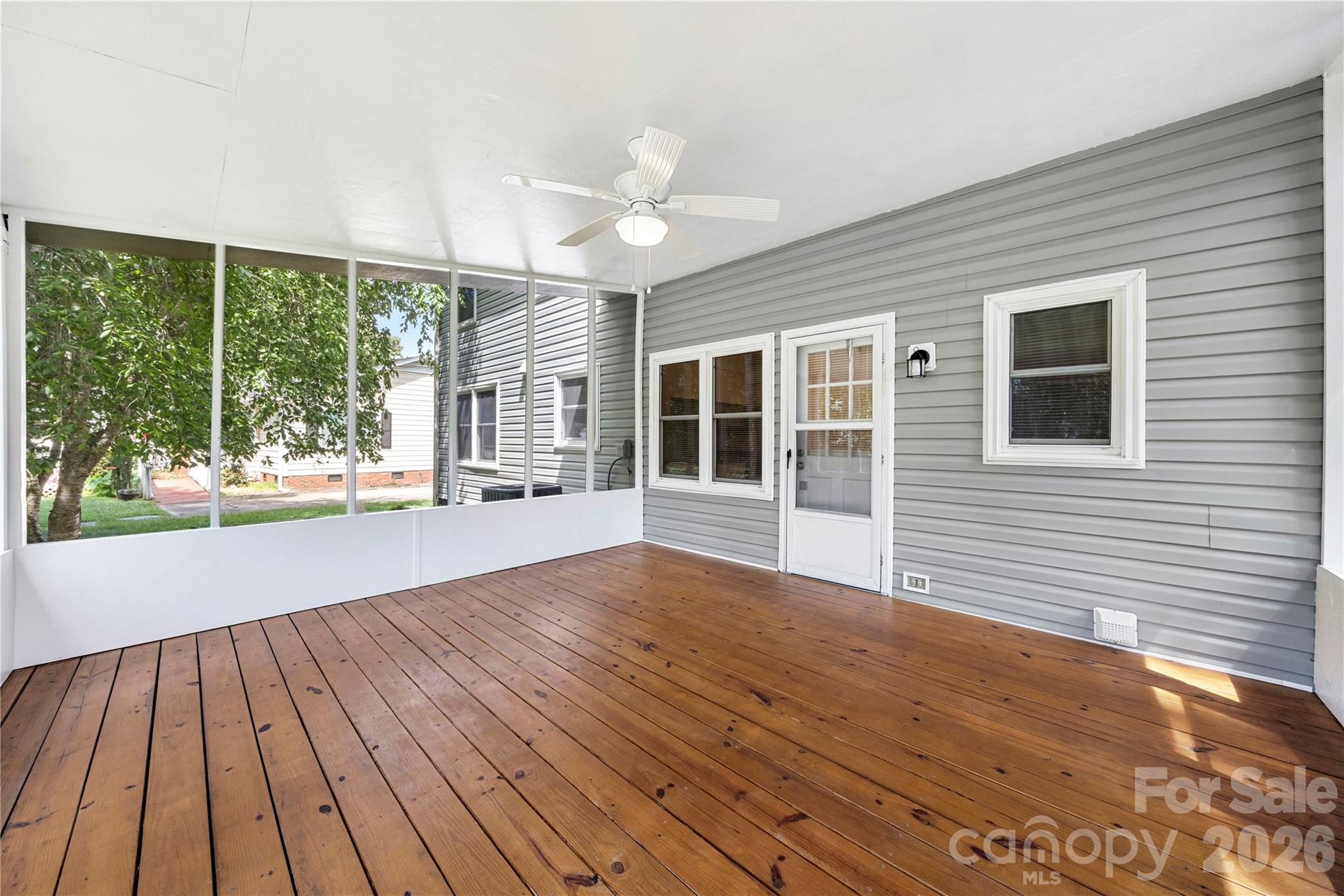 628 Bellows Lane Property Photo 35