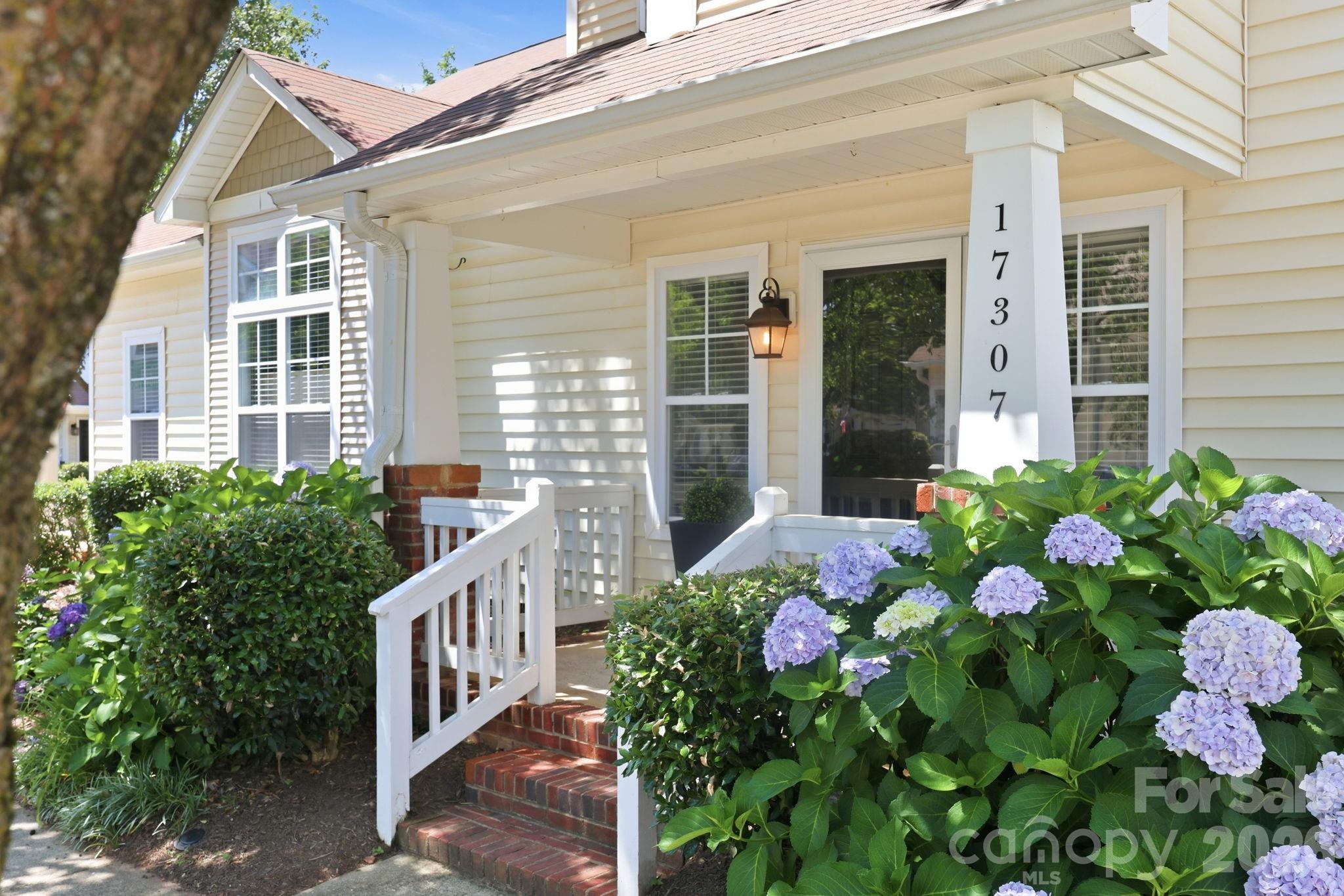 17307 Villanova Road Property Photo 2