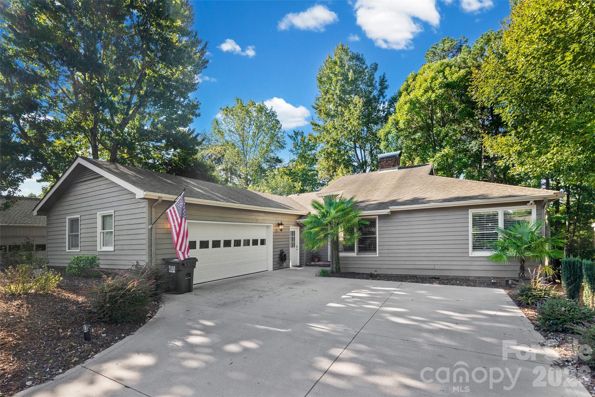 18 Shipmaster Court Property Photo 1