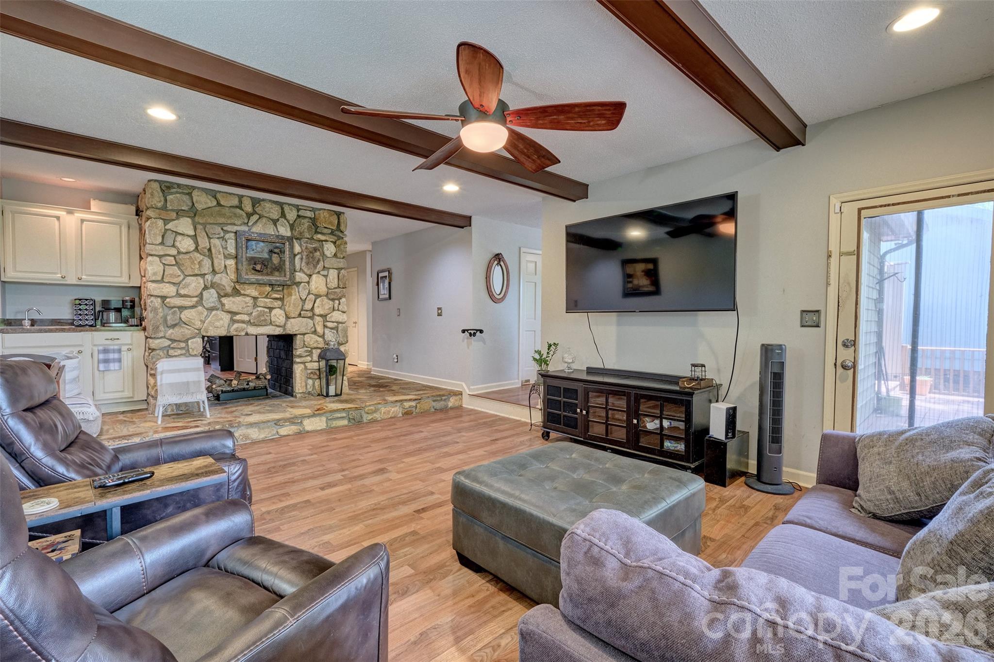 18 Shipmaster Court Property Photo 9