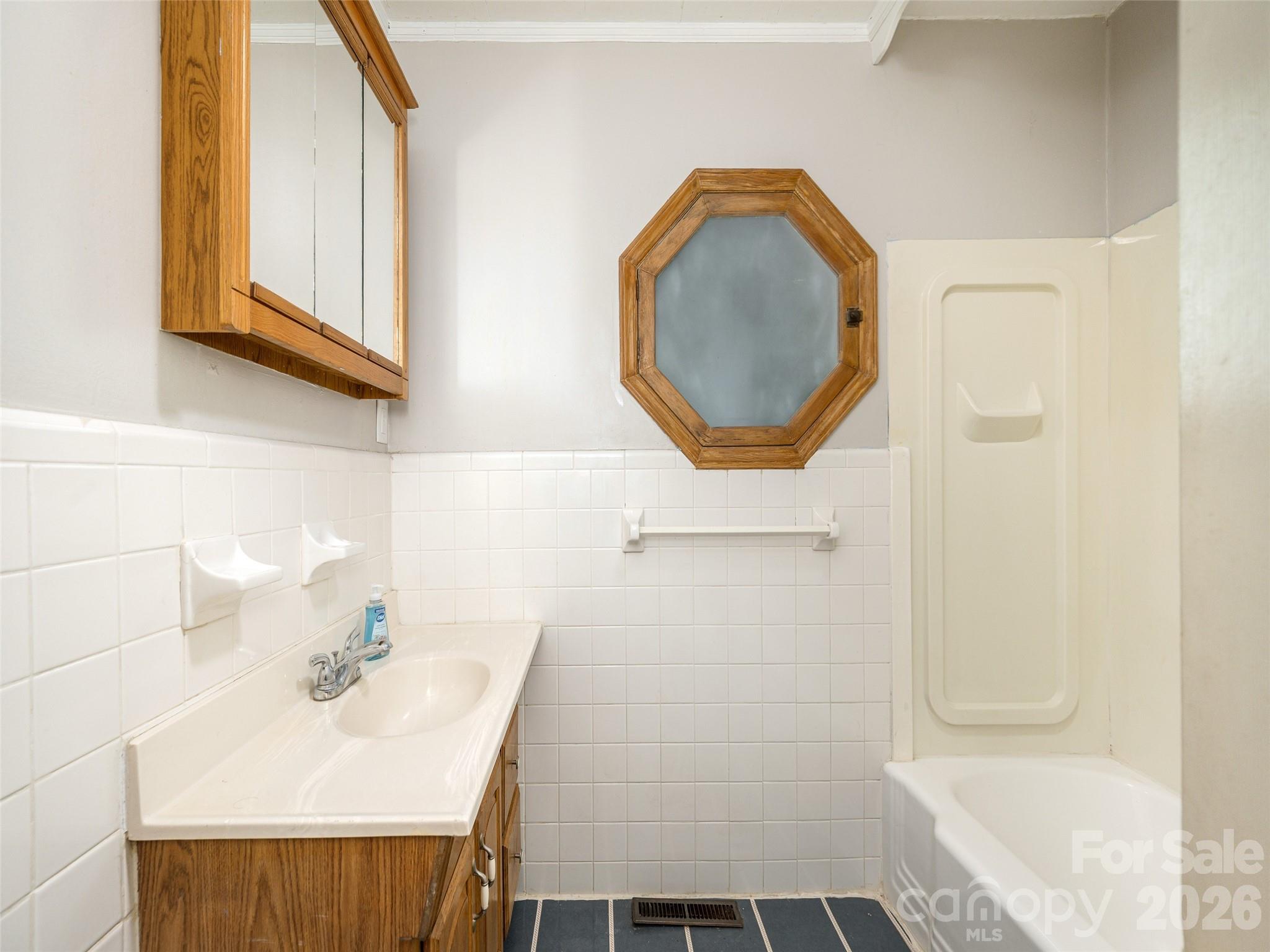 79 Edgewood Drive Property Photo 22