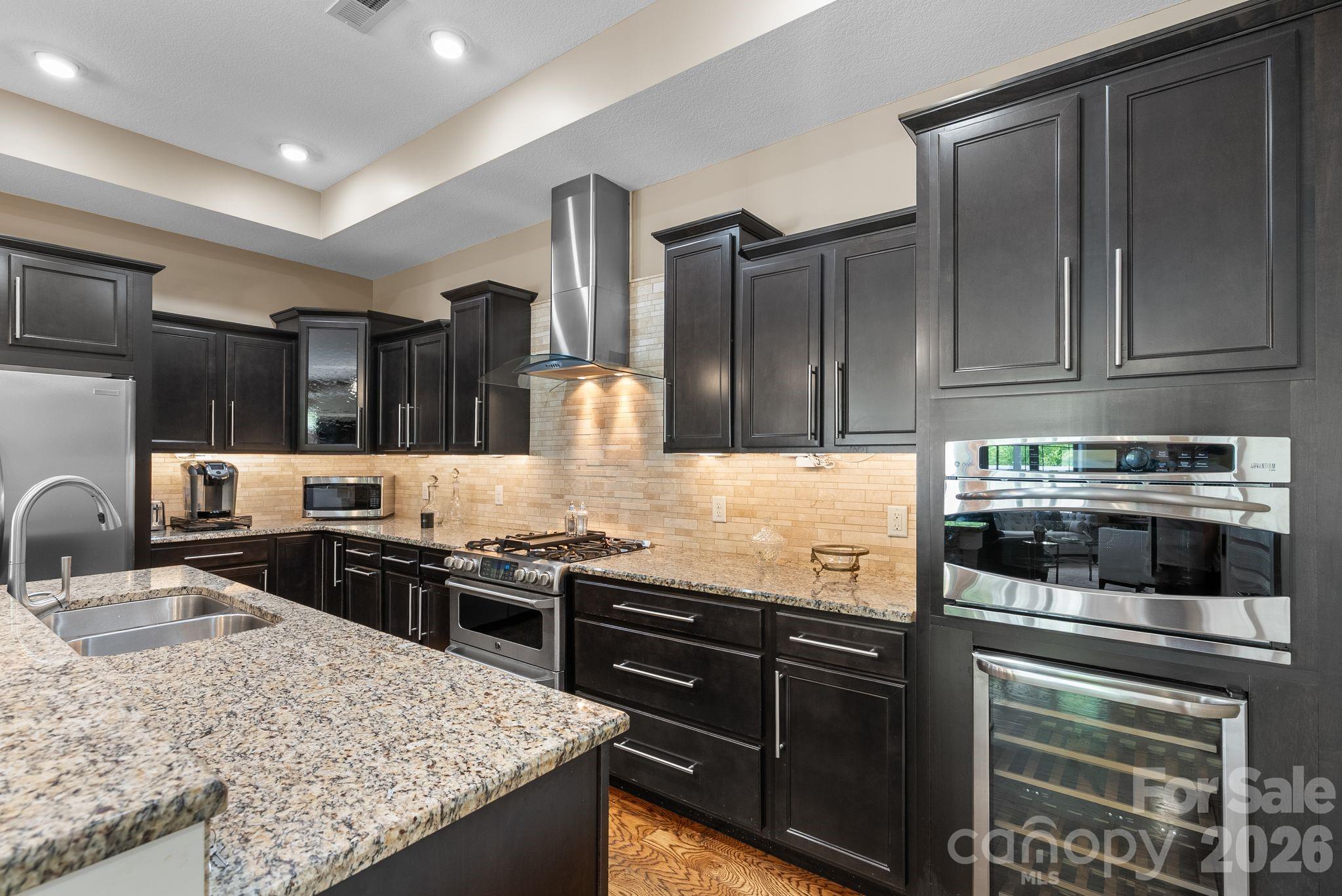 19 Westfield Way Property Photo 8