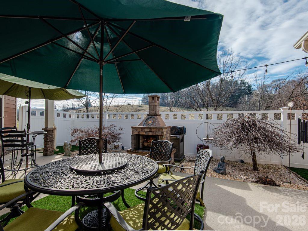 19 Westfield Way Property Photo 26