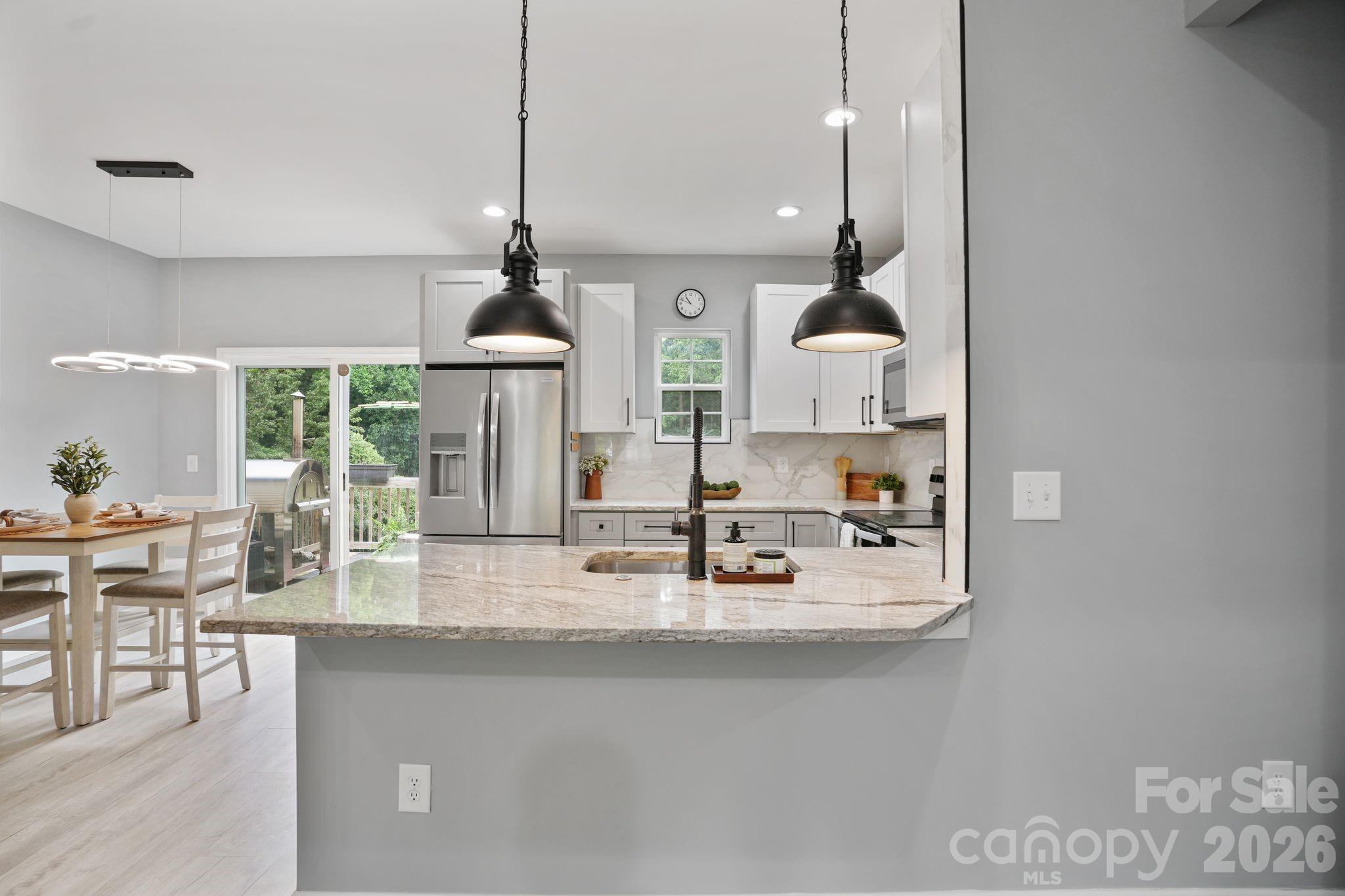 544 30th Avenue Property Photo 15