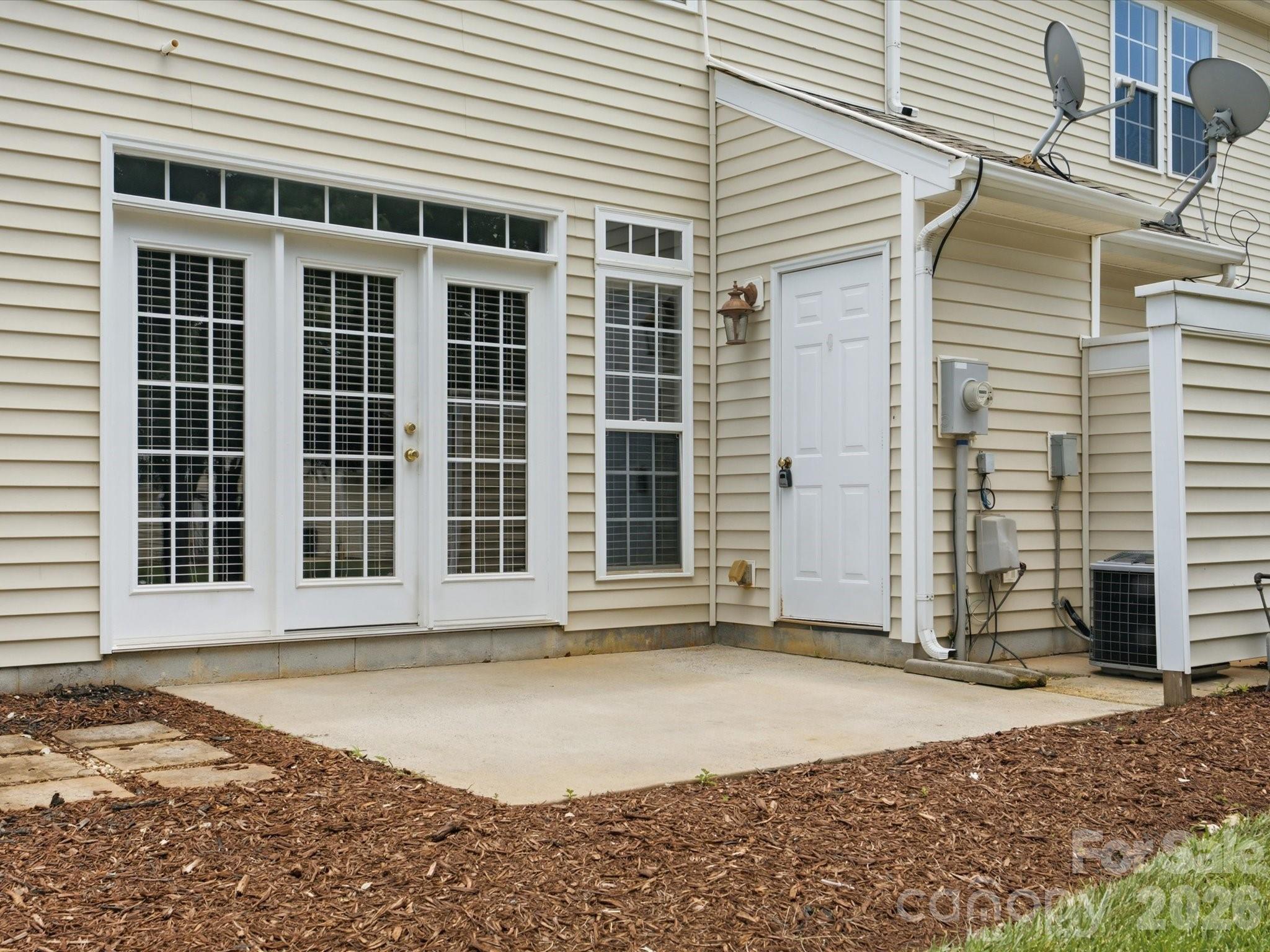 4011 Abbotsbury Drive Property Photo 21