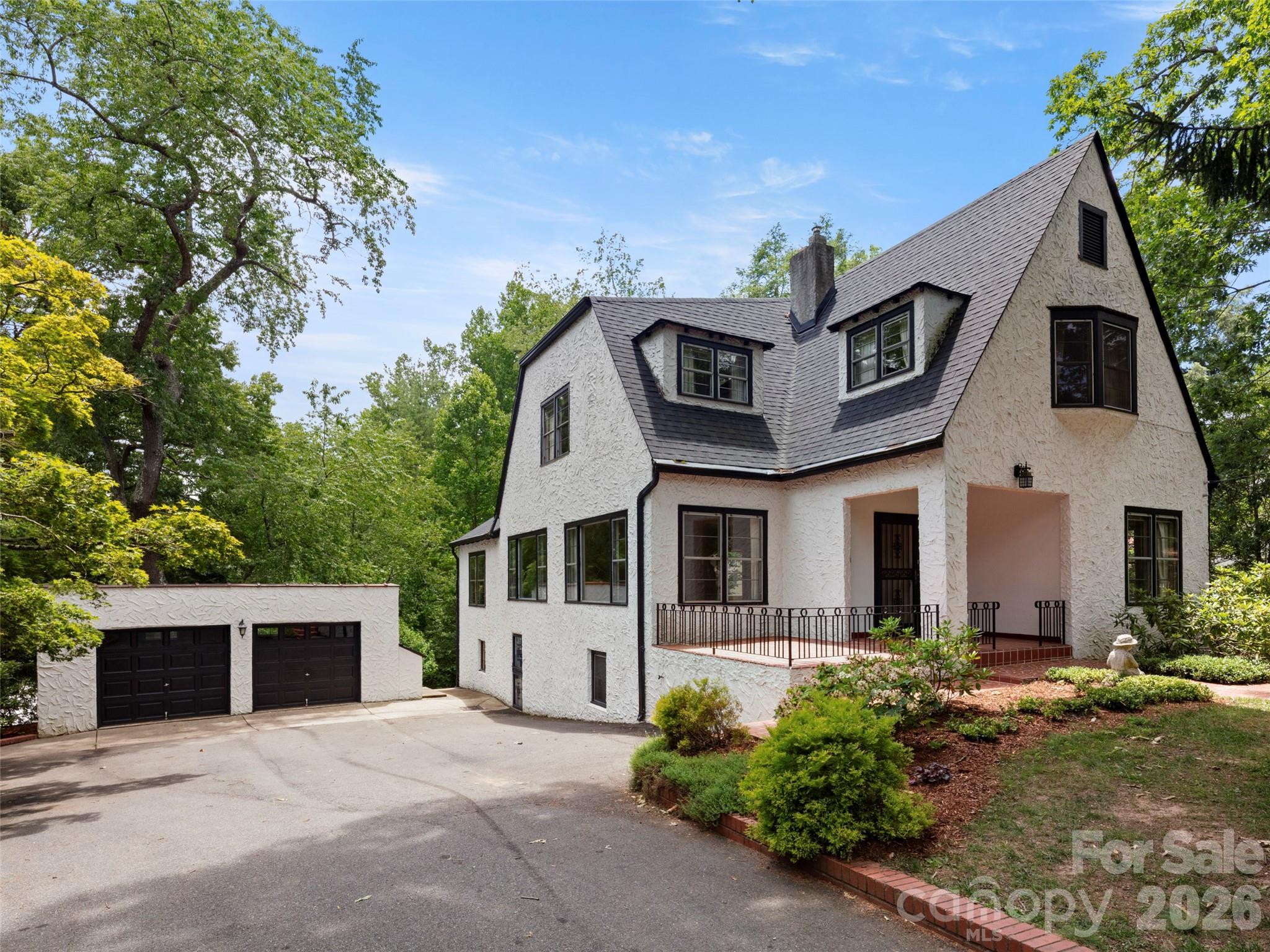 5 Normandy Road Property Photo 1