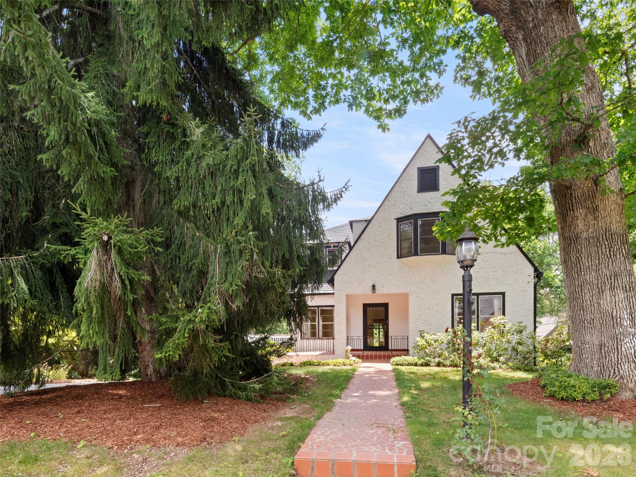 5 Normandy Road Property Photo 4