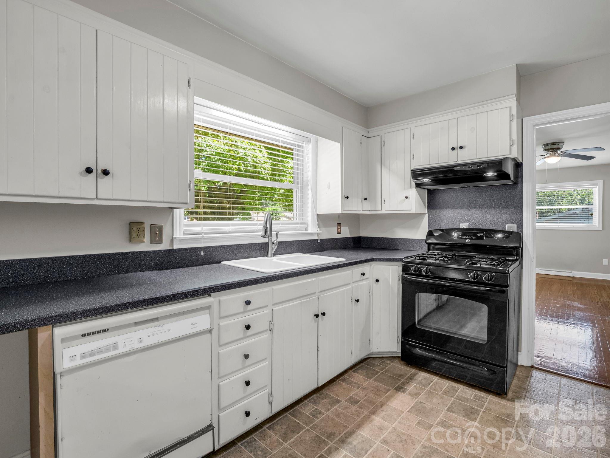 255 Smith Grove Road Property Photo 14