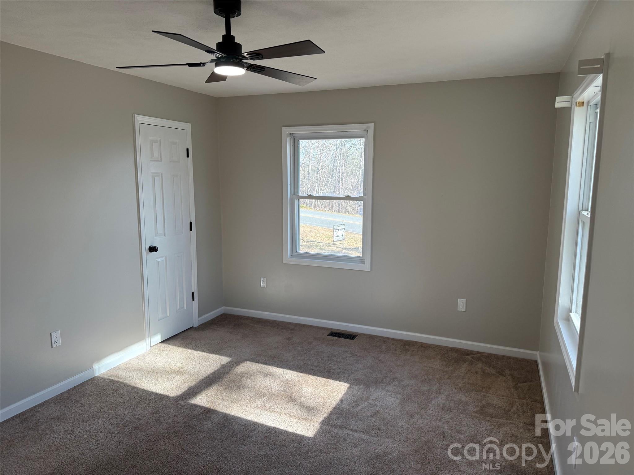 628 Hidden View Loop Property Photo 16