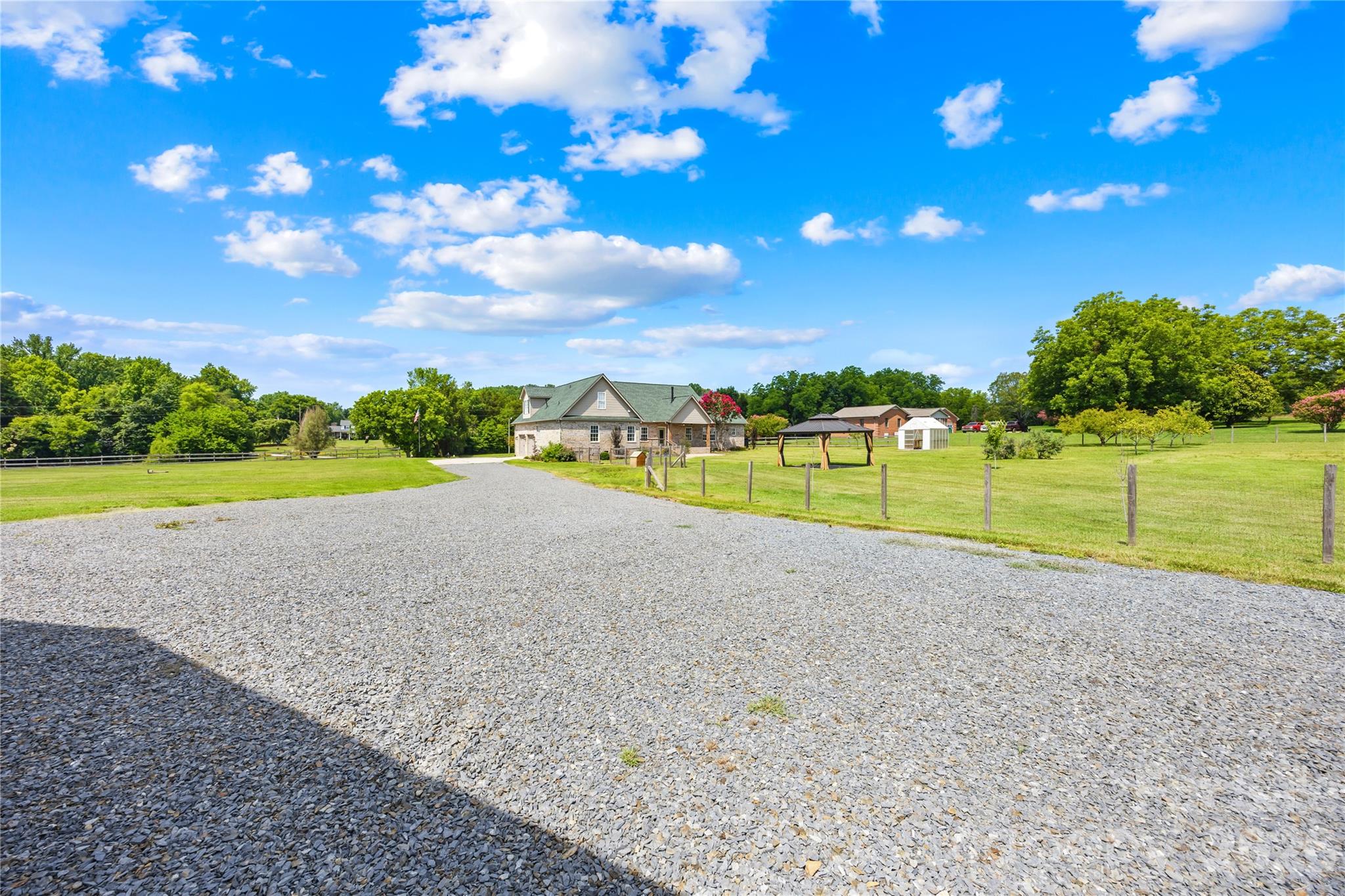 1545 Sides Road Property Photo 40