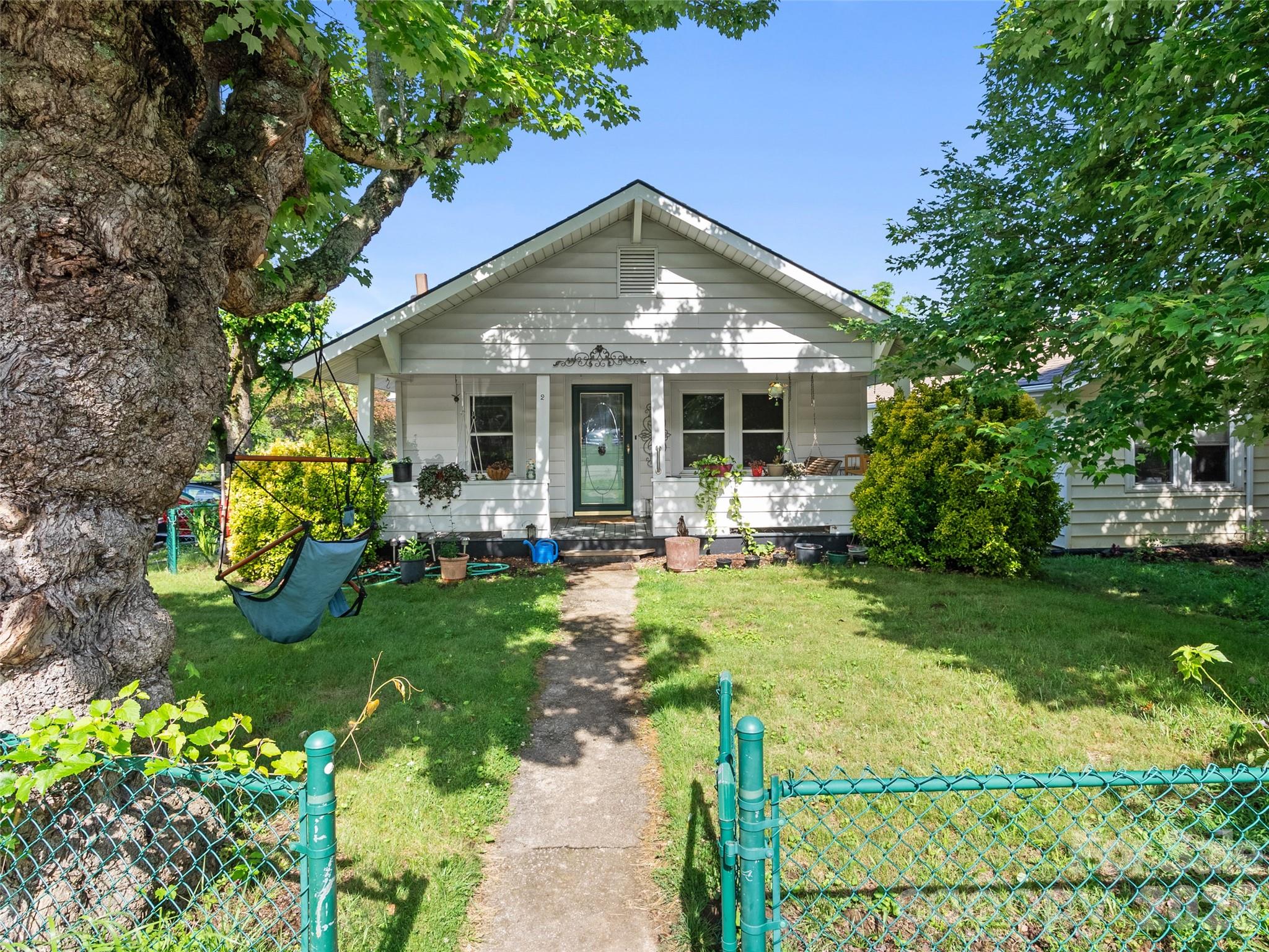 2 Pelzer Street Property Photo 2
