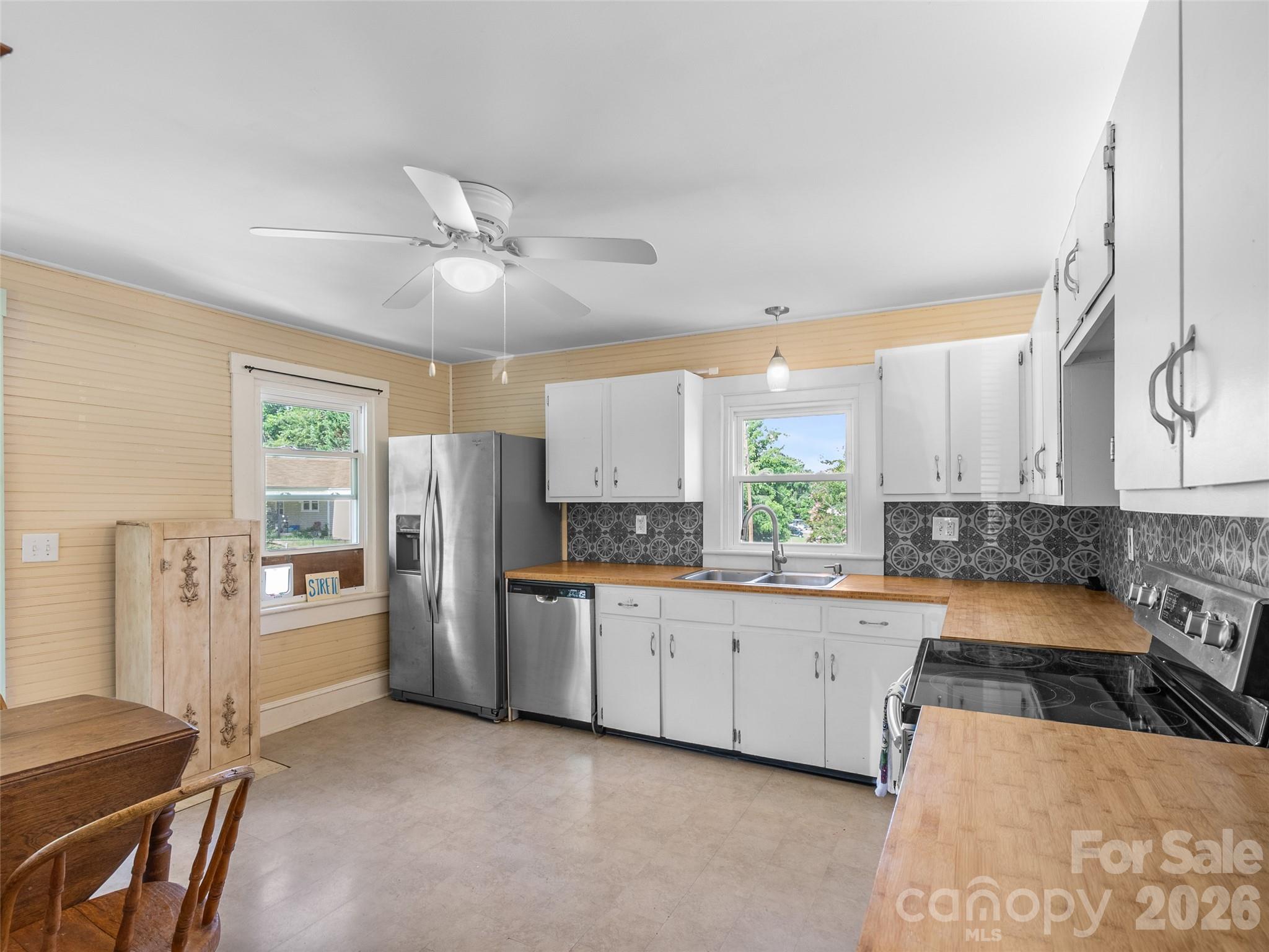 2 Pelzer Street Property Photo 13