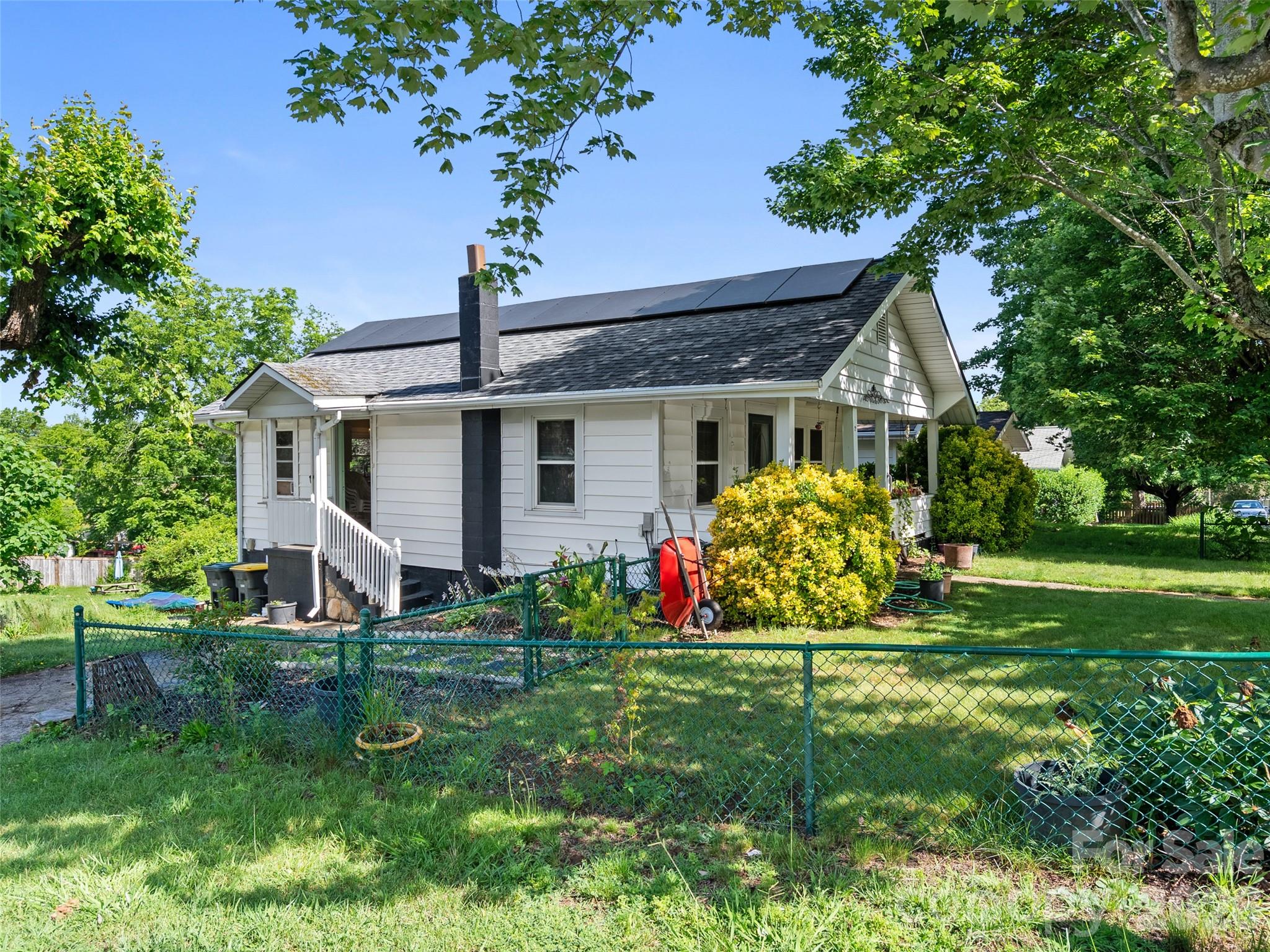 2 Pelzer Street Property Photo 27