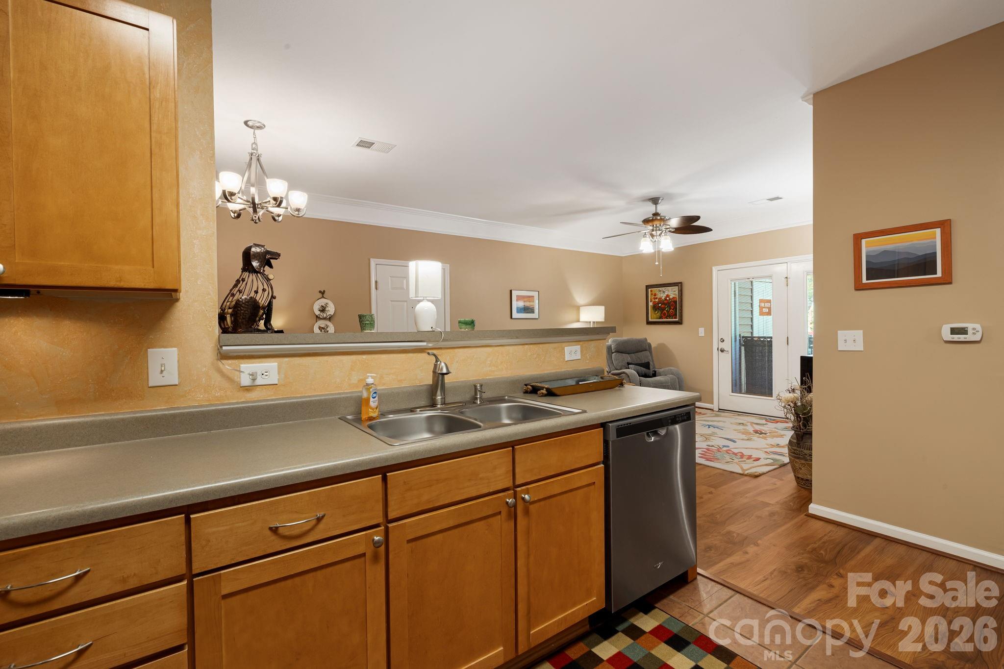 111 Appeldoorn Circle Property Photo 8