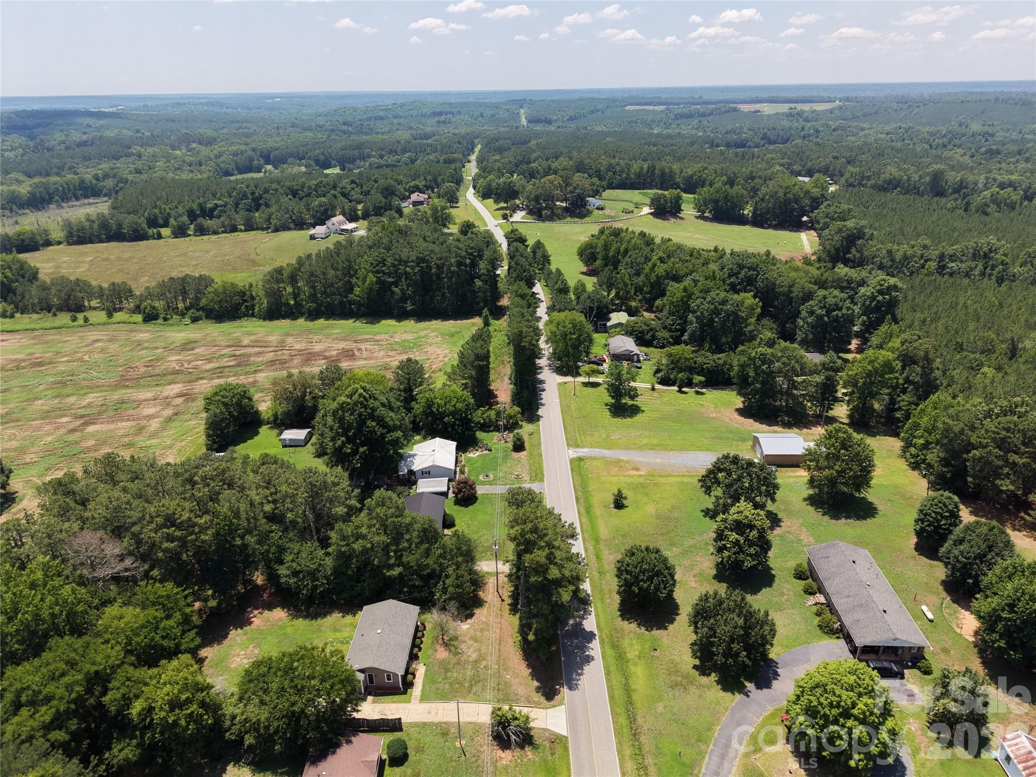 3853 Country Club Road Property Photo 32