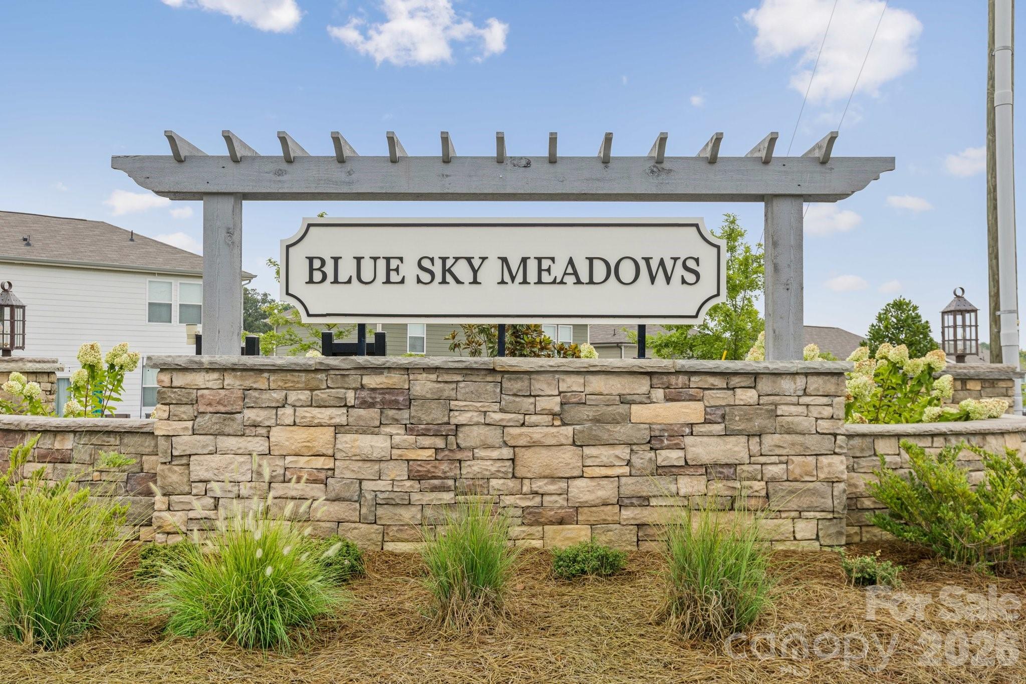 2745 Blue Sky Meadows Drive Property Photo 7