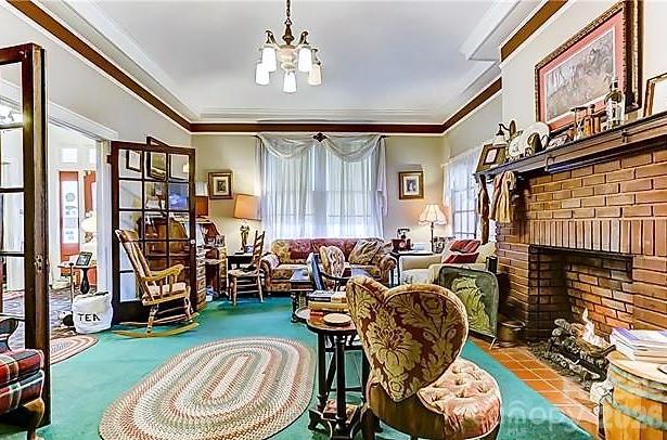 301 Cleveland Avenue Property Photo 6