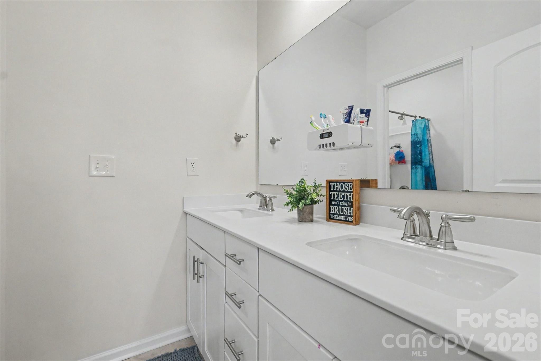 2055 Yearden Lane Property Photo 24