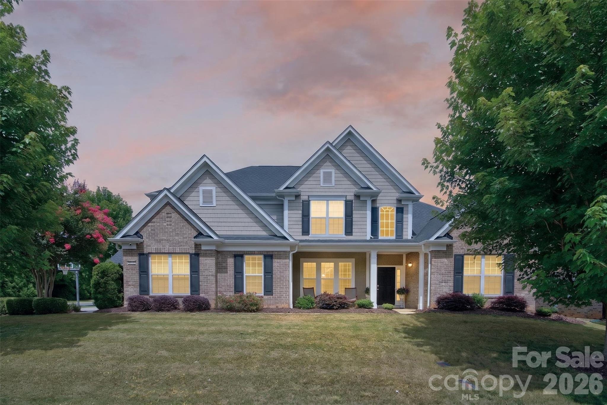 10601 Waxhaw Manor Drive Property Photo 1