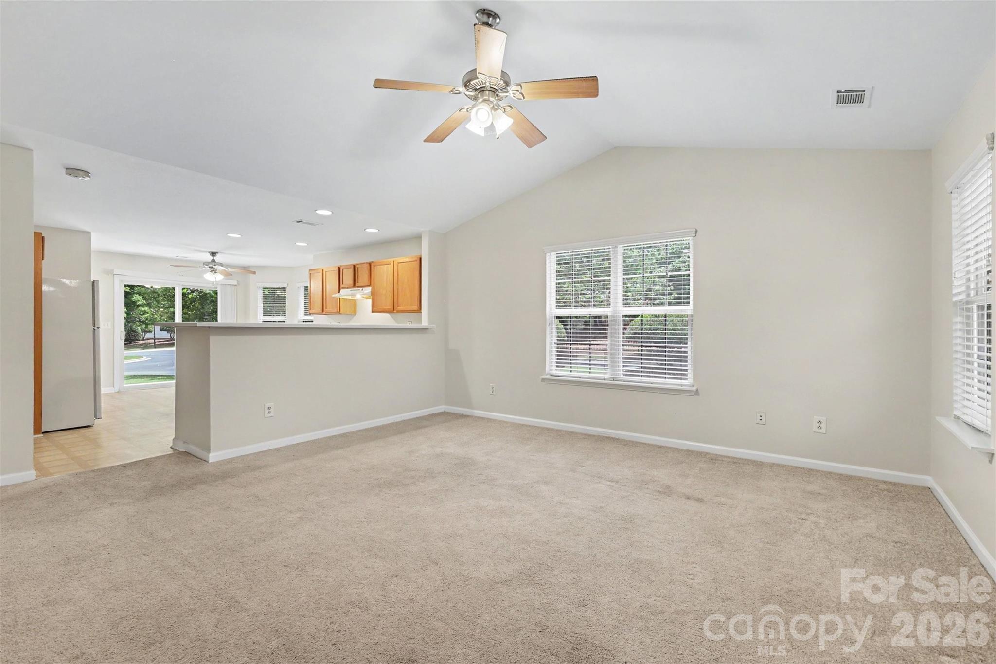 6124 Warrior Avenue Property Photo 7
