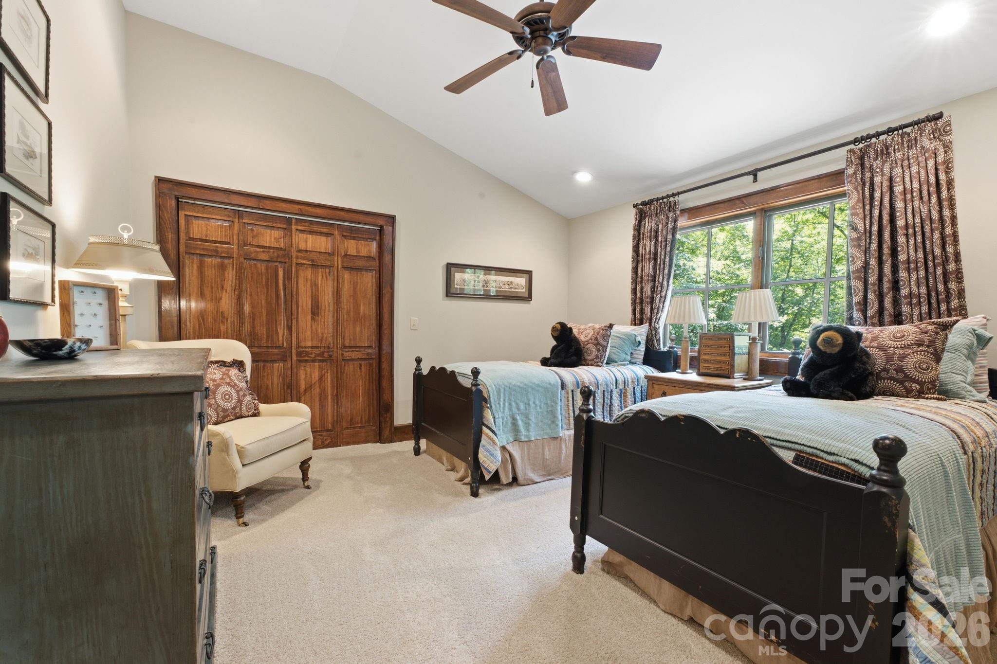 185 Songcatcher Court Property Photo 16