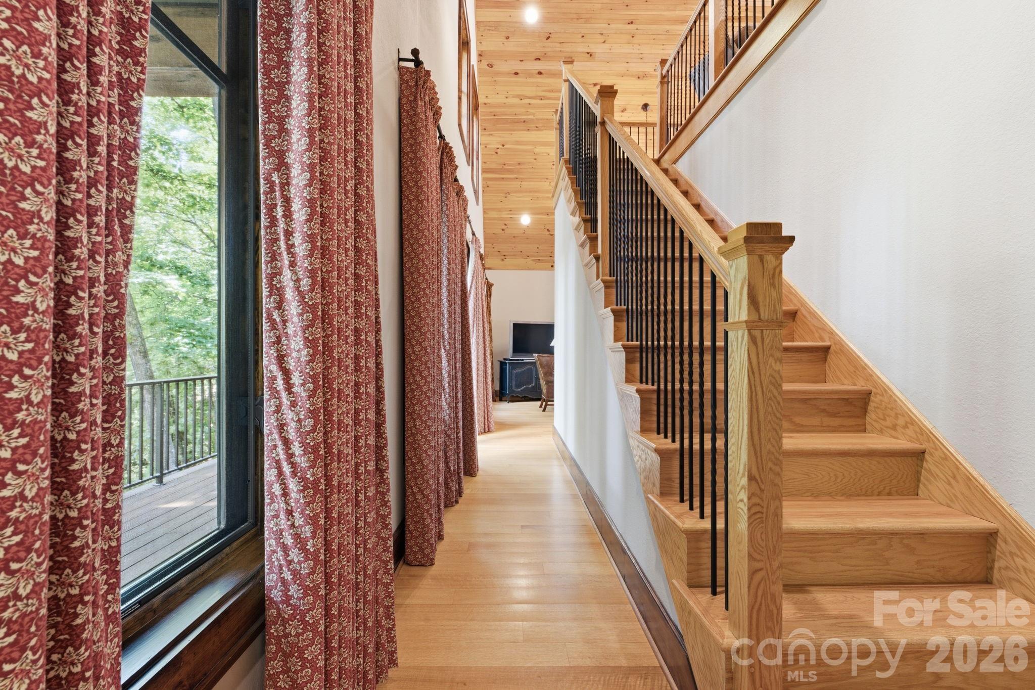 185 Songcatcher Court Property Photo 23