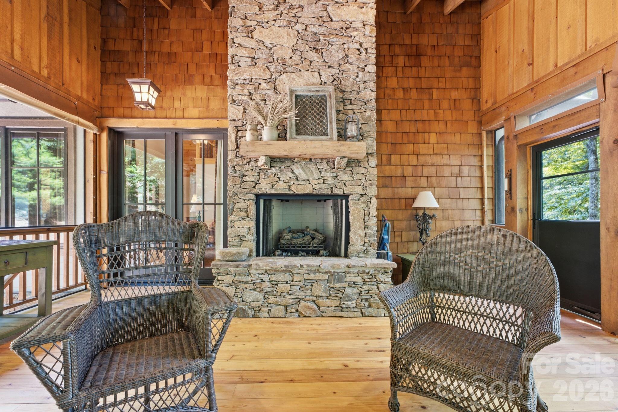 185 Songcatcher Court Property Photo 28