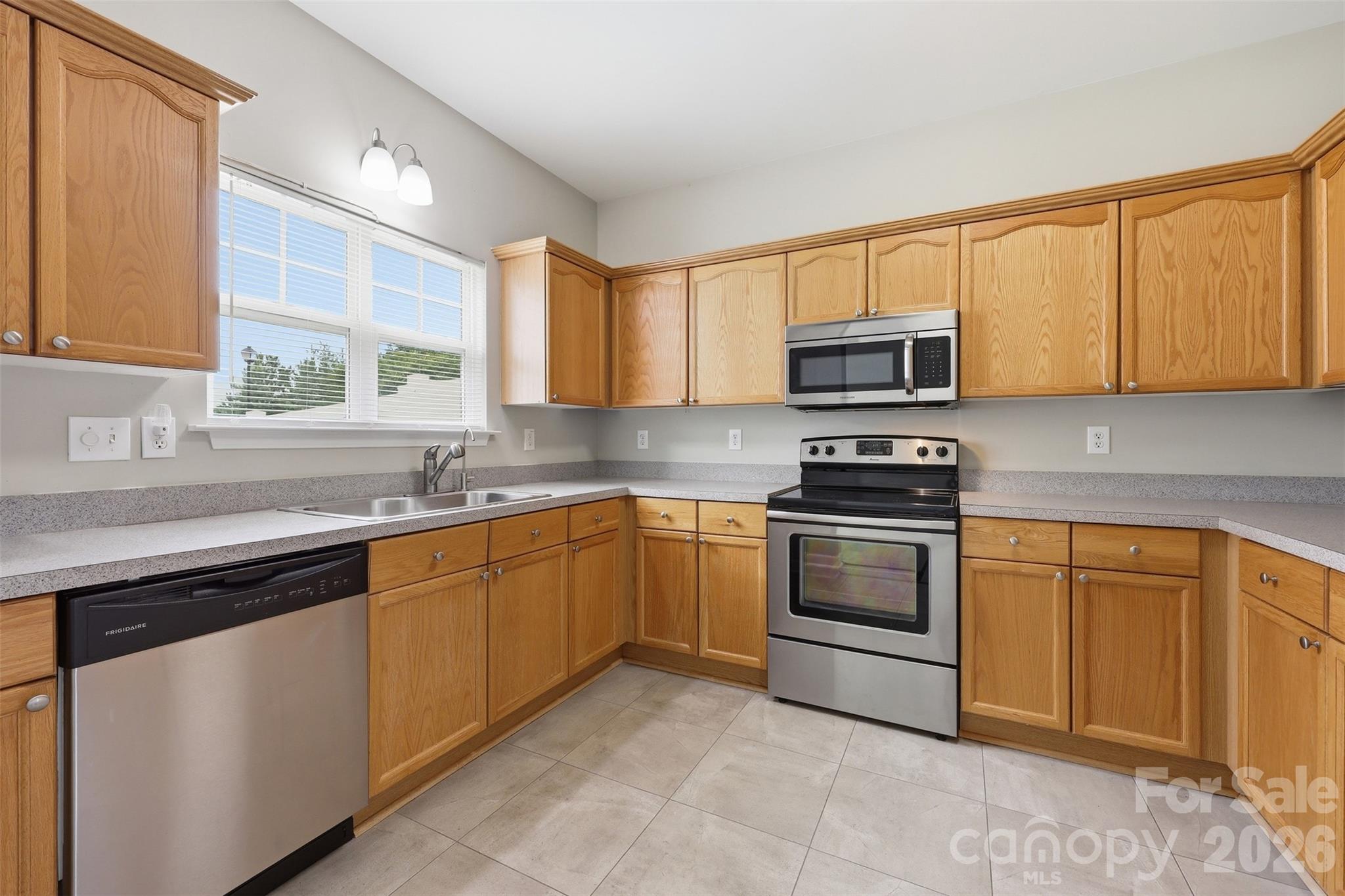 4613 Emily Place Property Photo 11