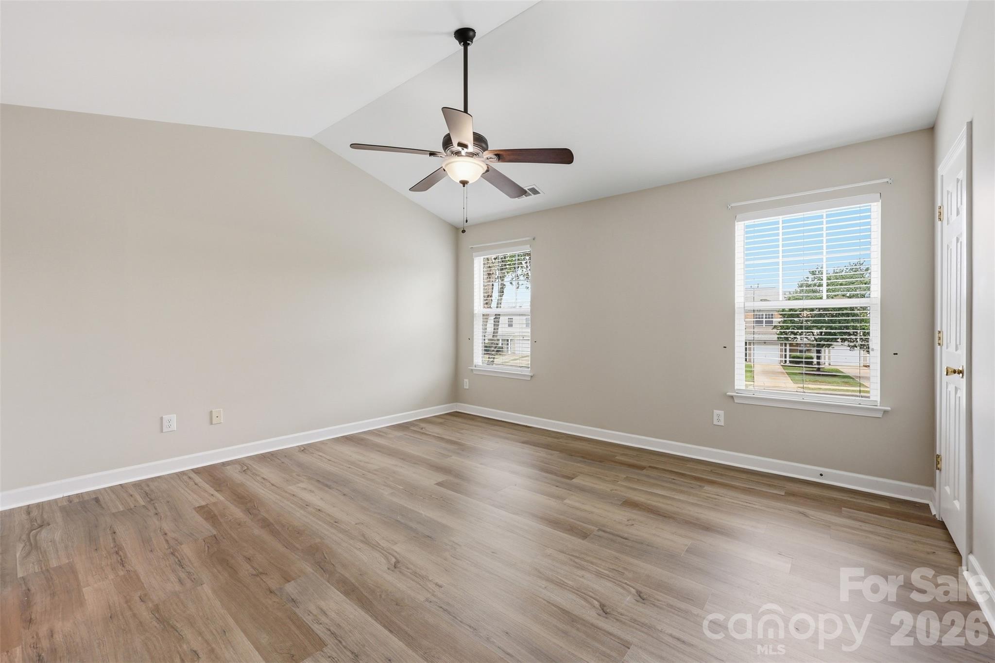 4613 Emily Place Property Photo 17