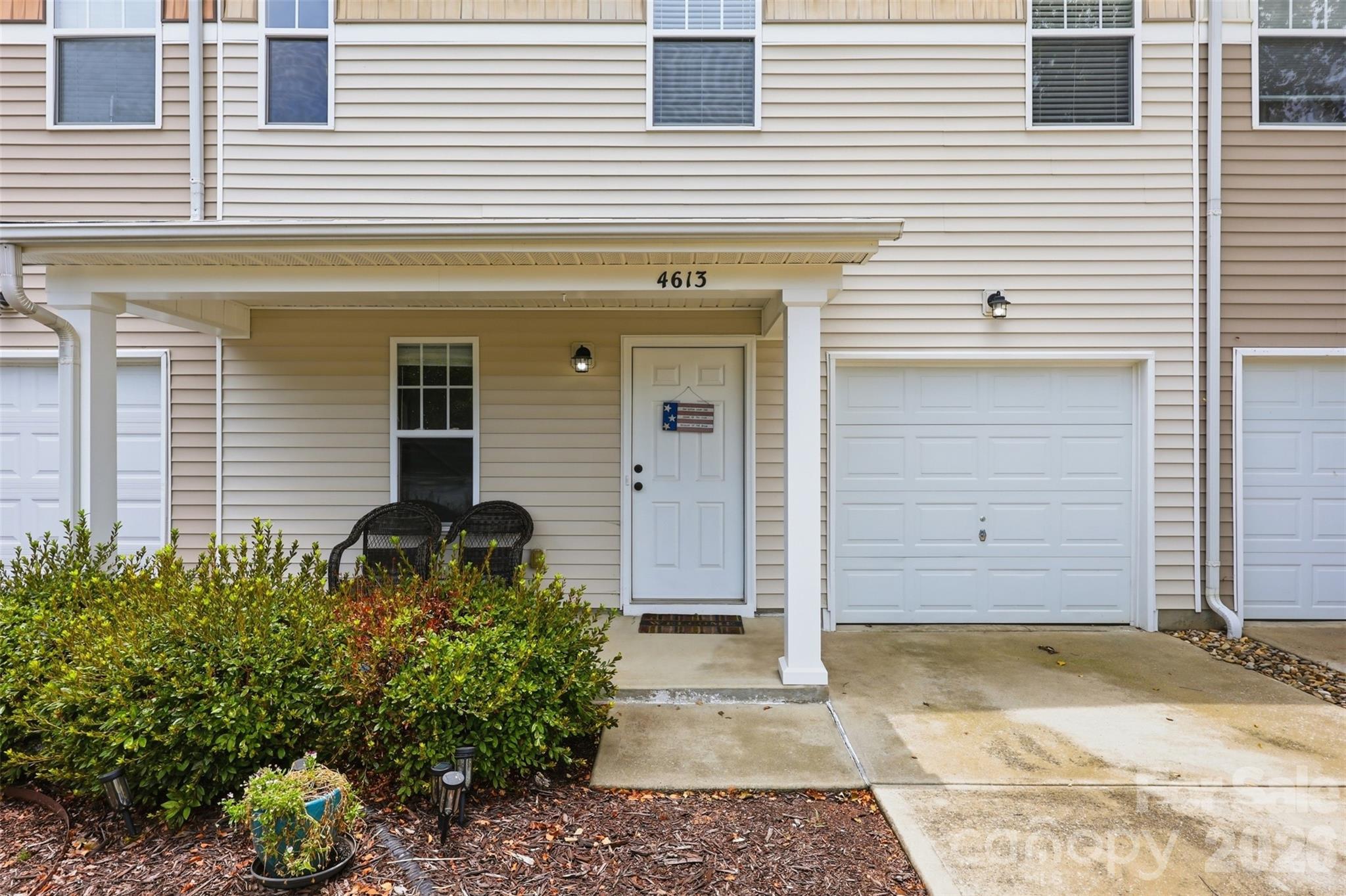 4613 Emily Place Property Photo 29