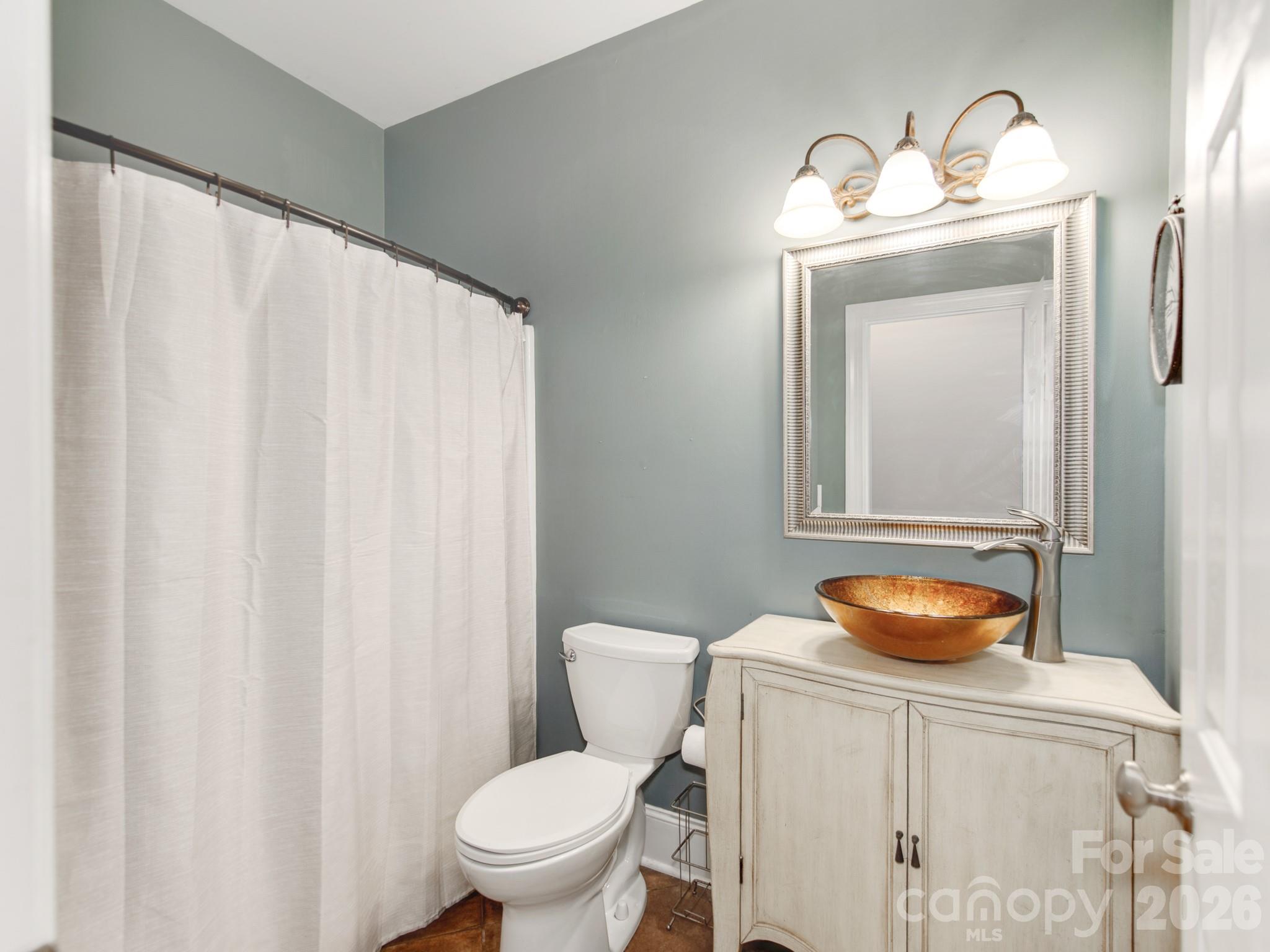 783 Sloan Street Property Photo 27