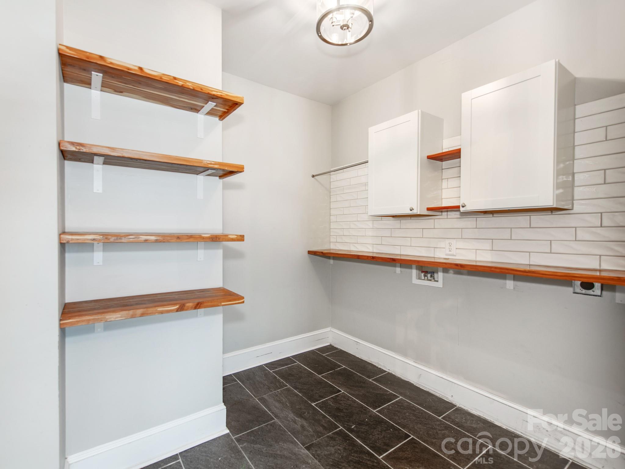 783 Sloan Street Property Photo 29