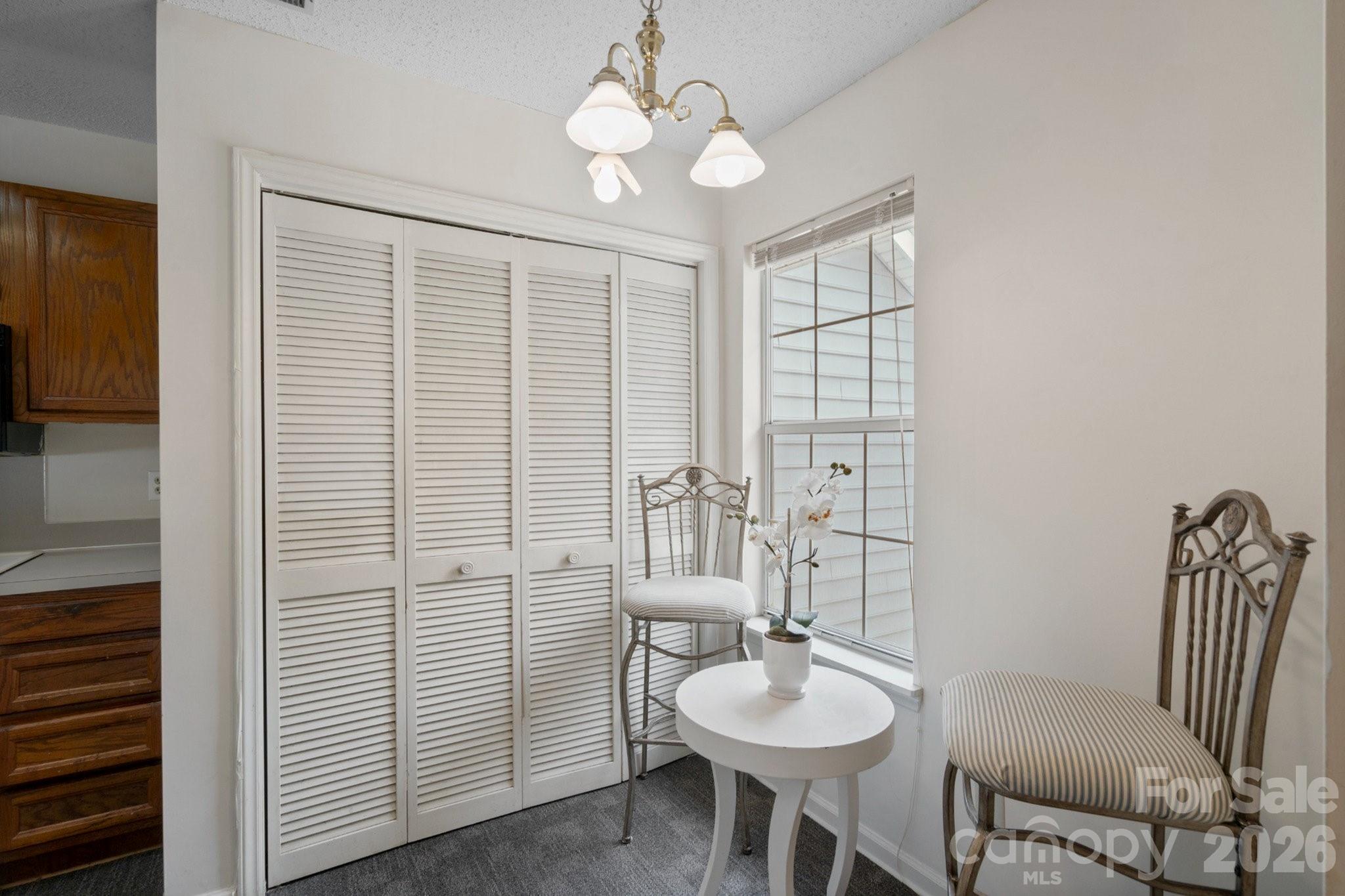 2834 Iron Gate Lane Property Photo 12