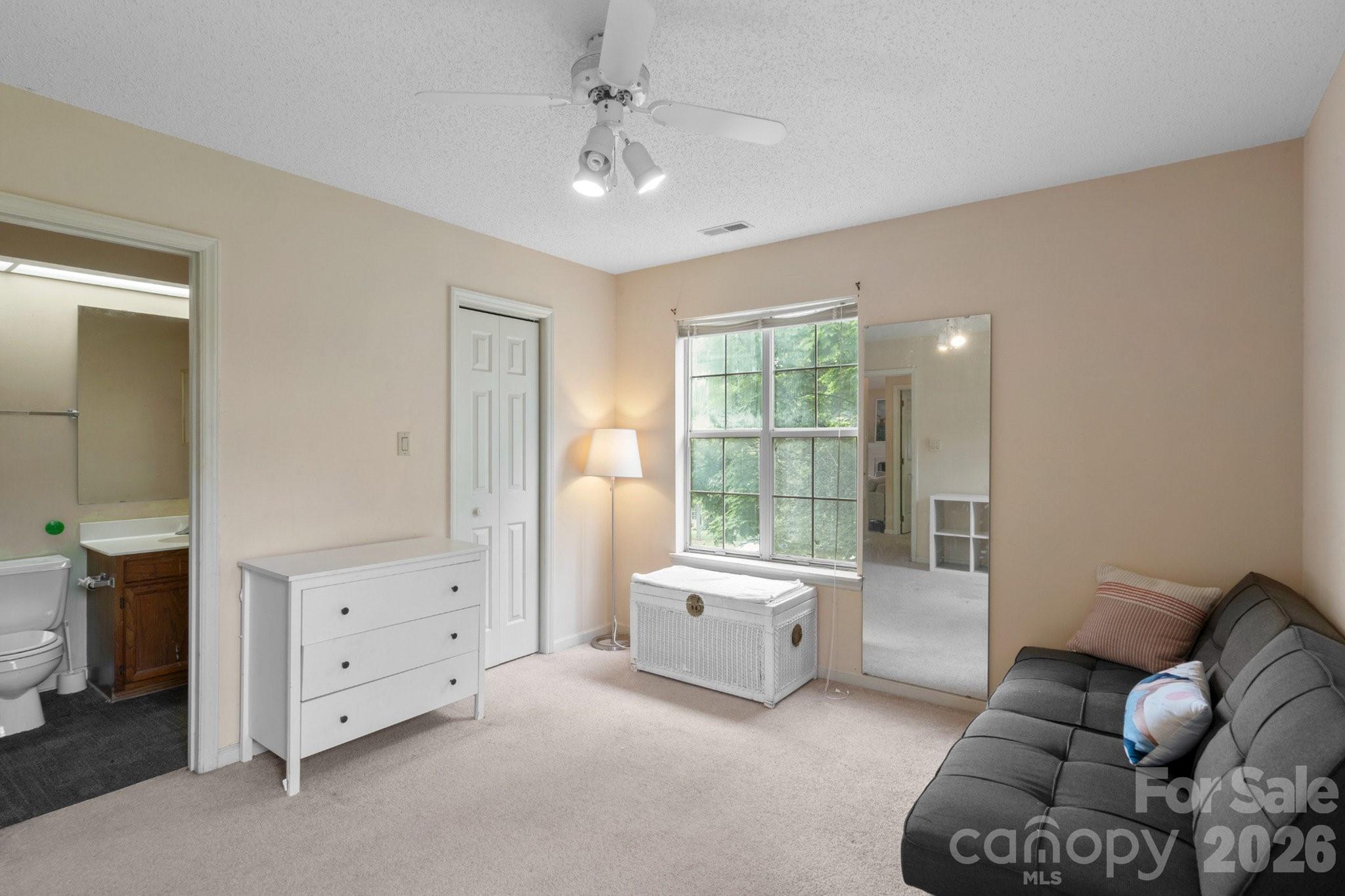 2834 Iron Gate Lane Property Photo 17