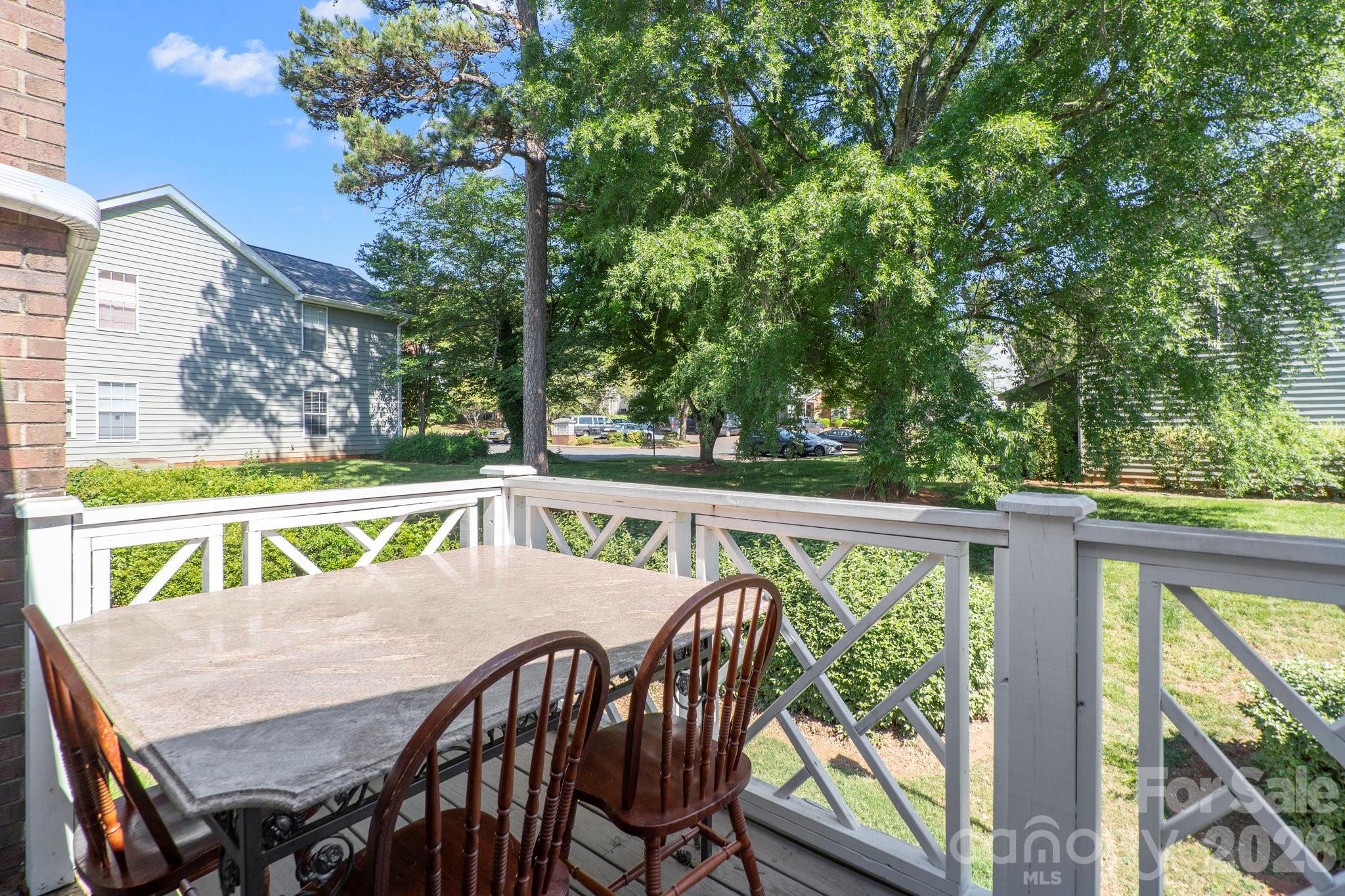 2834 Iron Gate Lane Property Photo 21