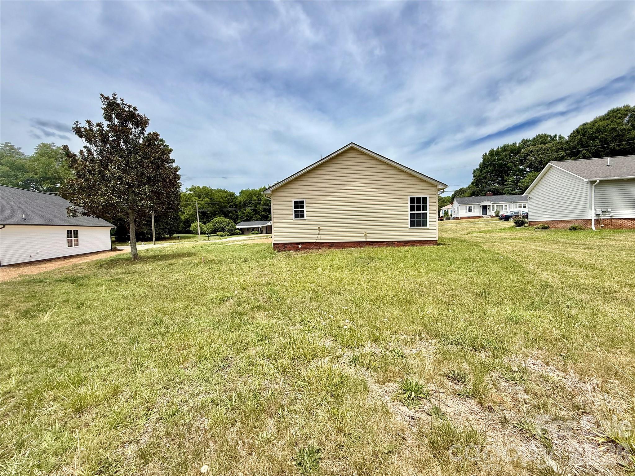 121 S Beaver Street Property Photo 23