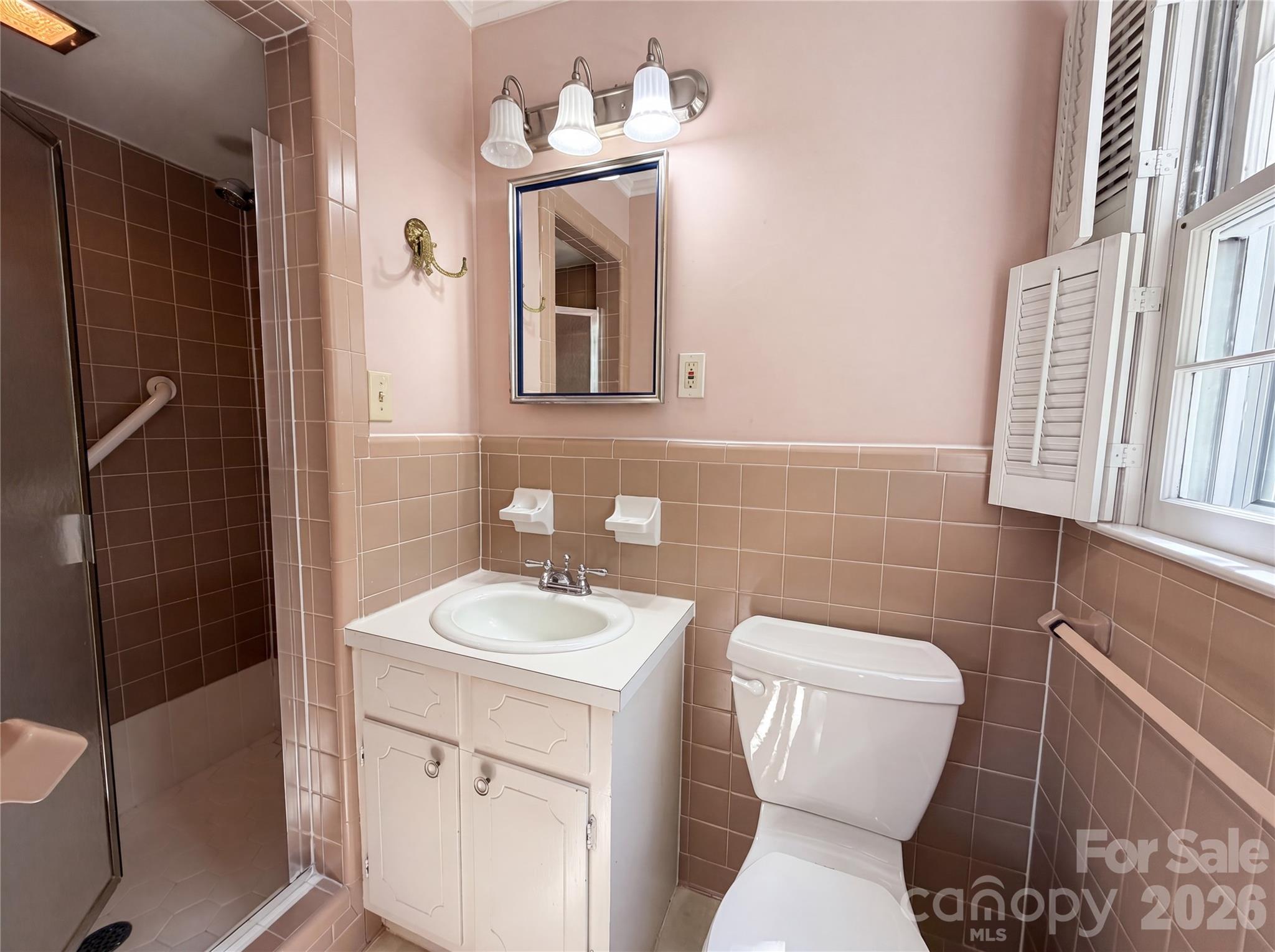 501 Derby Court Property Photo 12