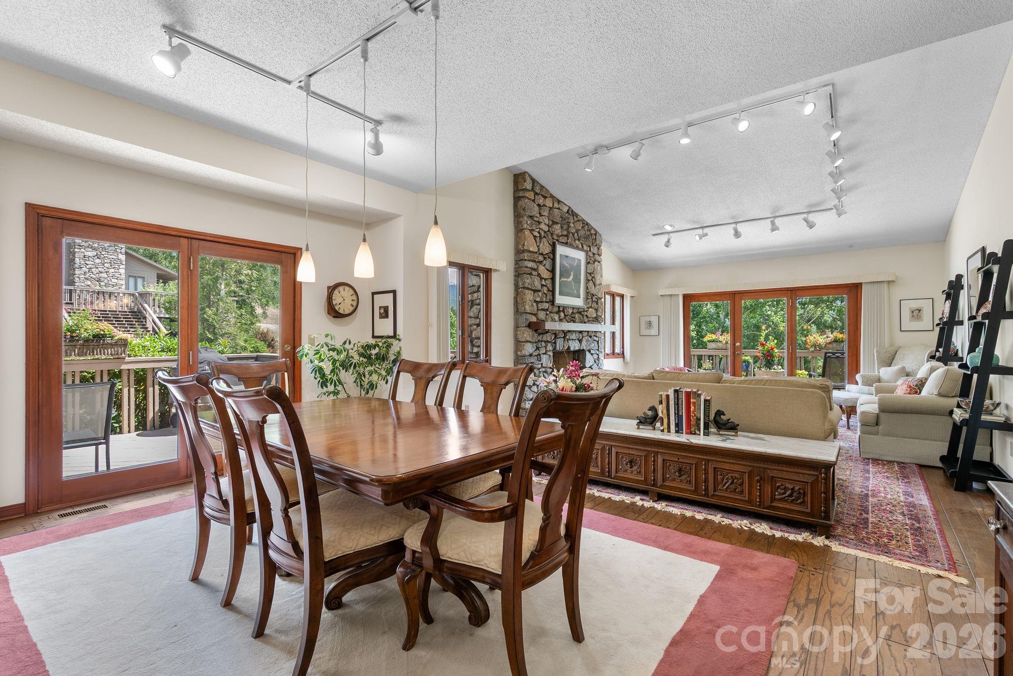 48 Stony Ridge Property Photo 6