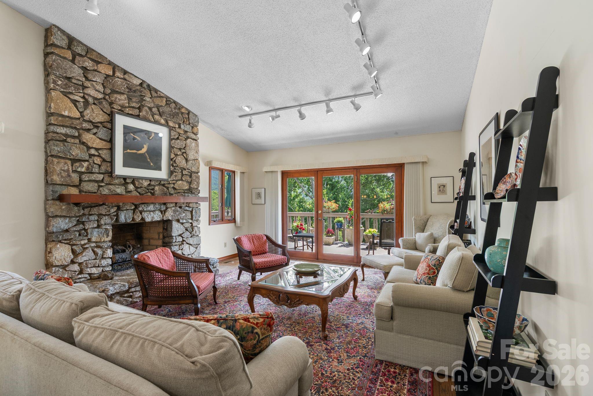 48 Stony Ridge Property Photo 9