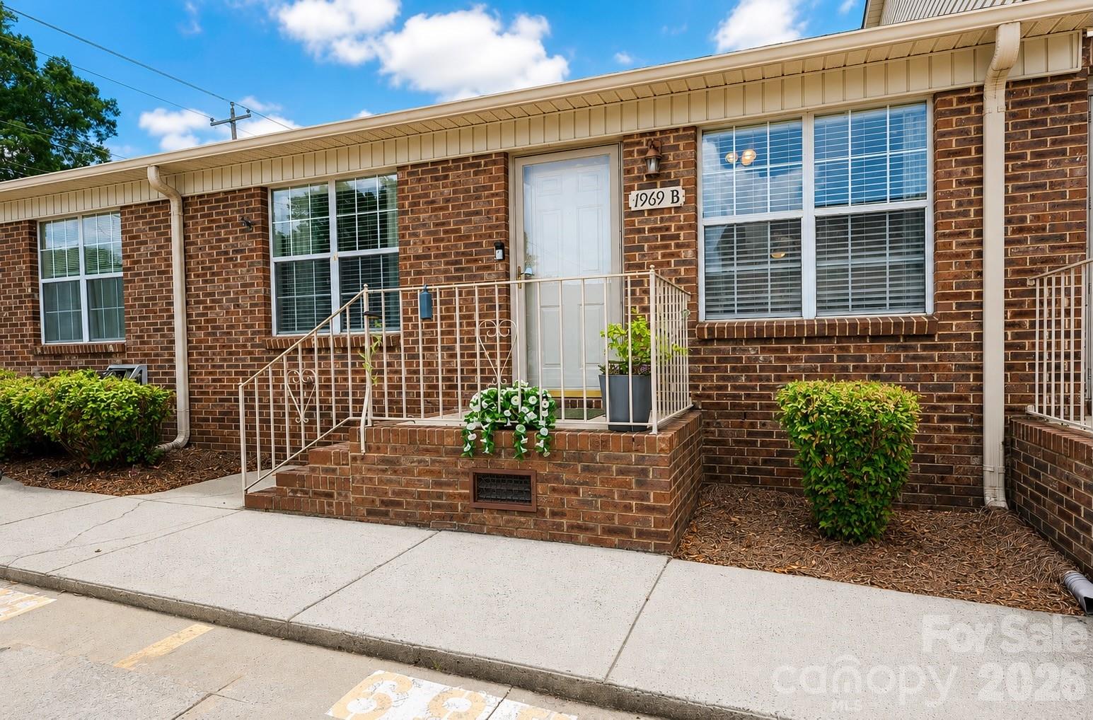 1969 Ebenezer Road B Property Photo 1