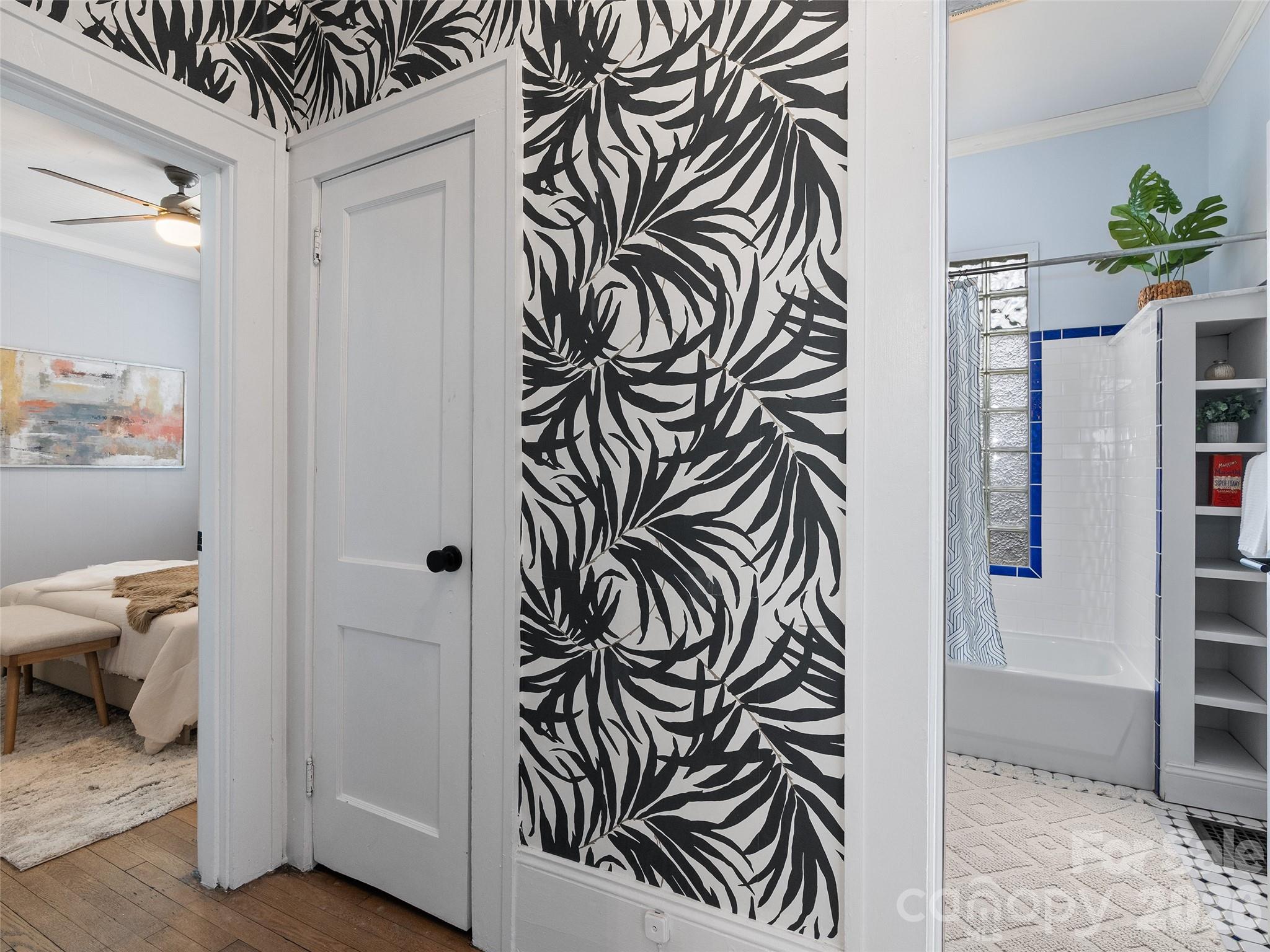 61 Walton Street Property Photo 13