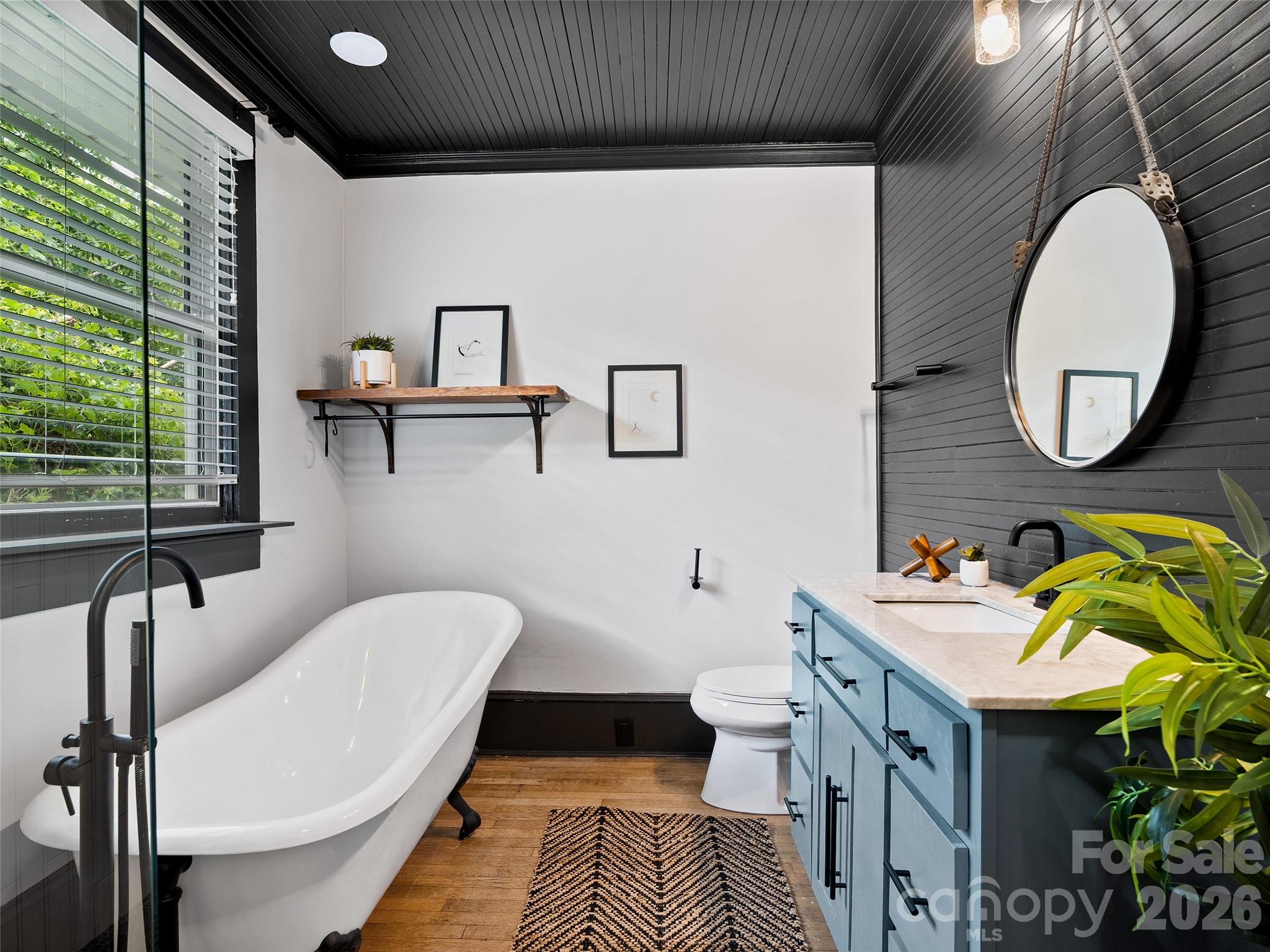 61 Walton Street Property Photo 16