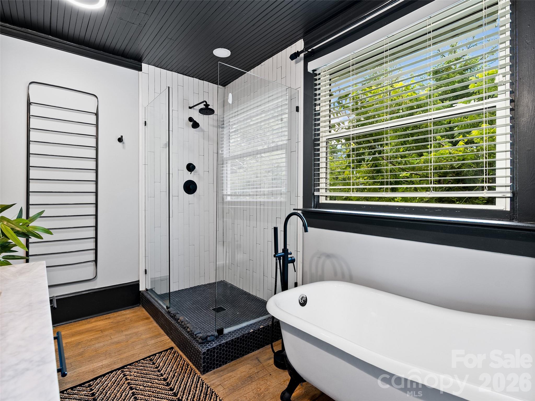 61 Walton Street Property Photo 17