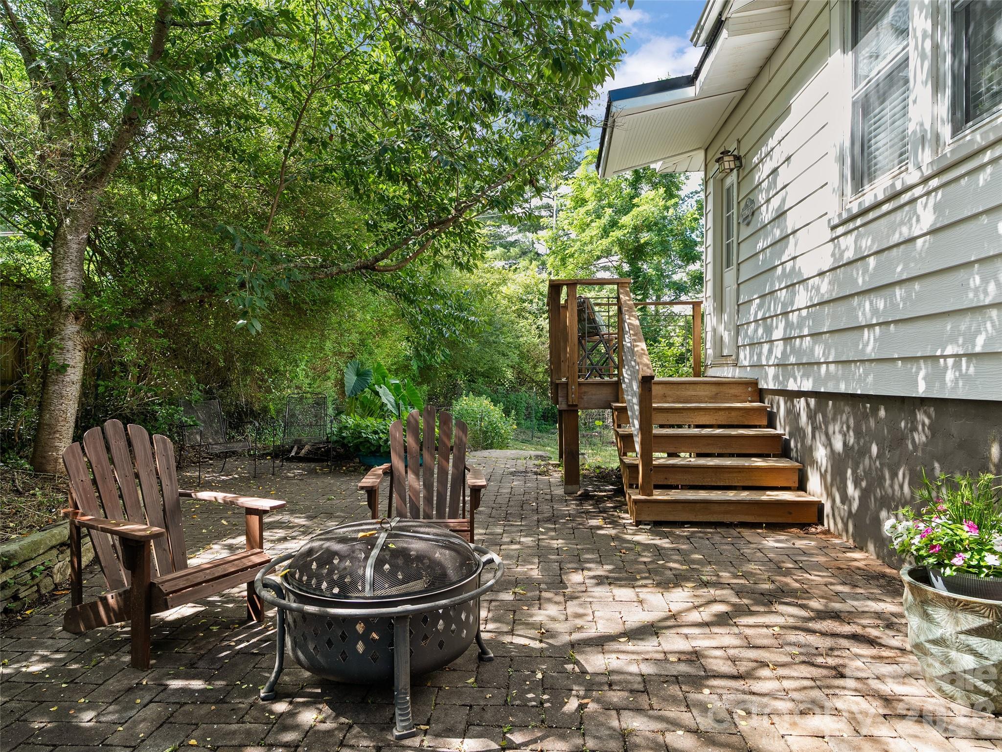 61 Walton Street Property Photo 21
