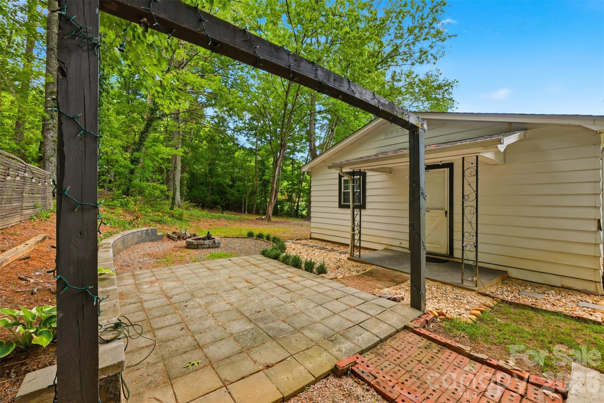 1320 Tom Fox Street Property Photo 10