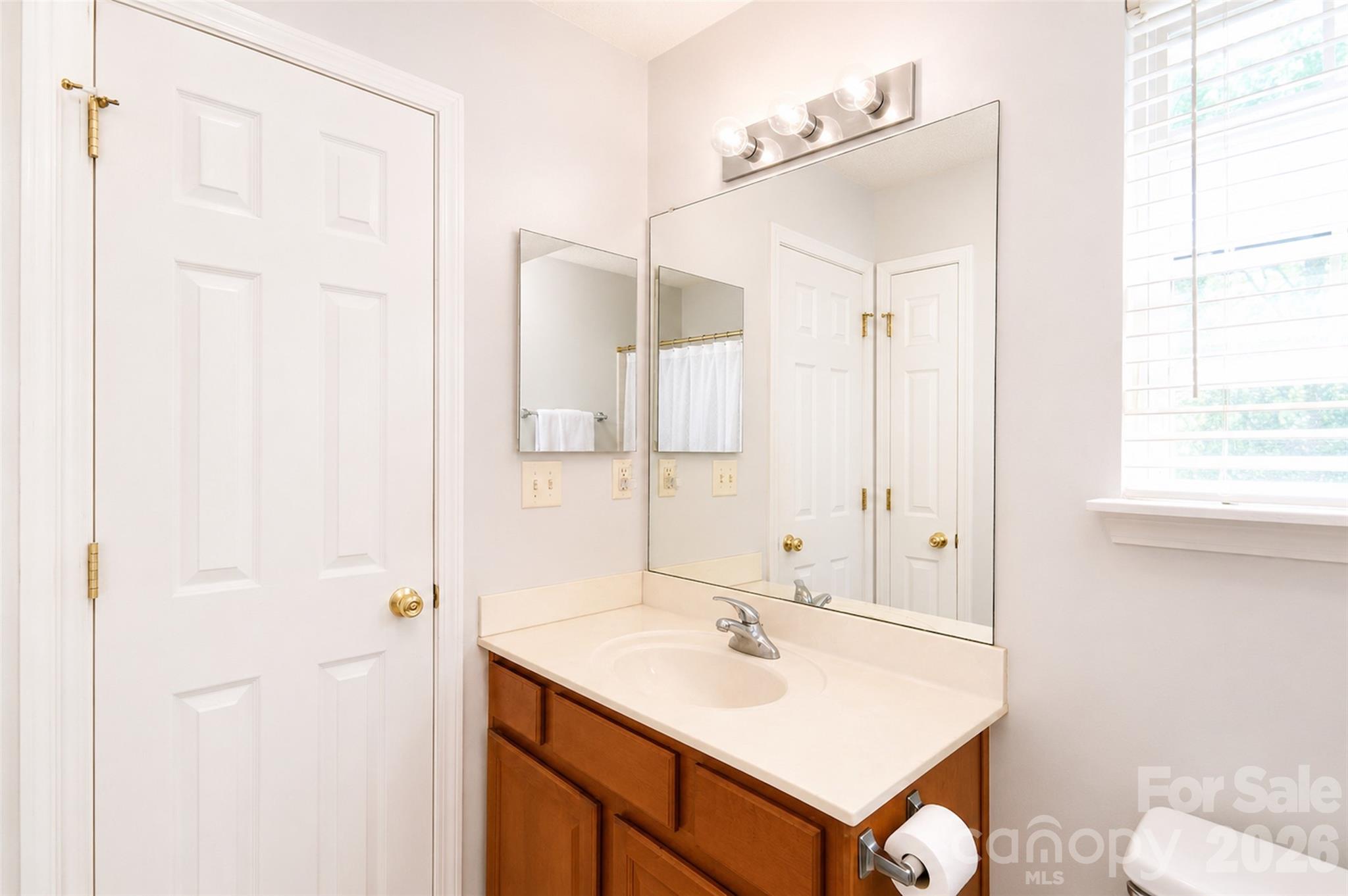 10618 Pointed Leaf Court Property Photo 16