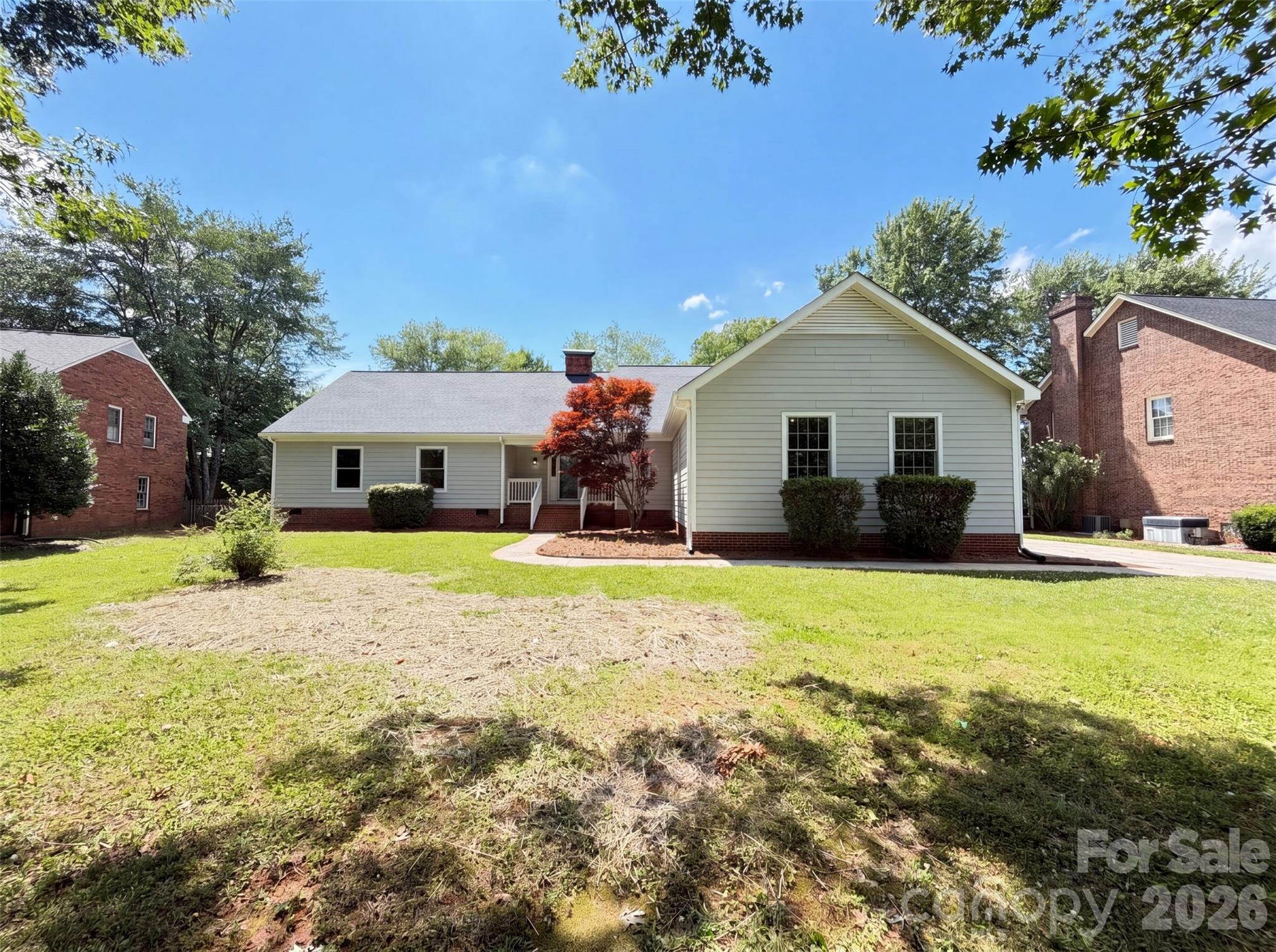 6505 Boykin Spaniel Road Property Photo 1